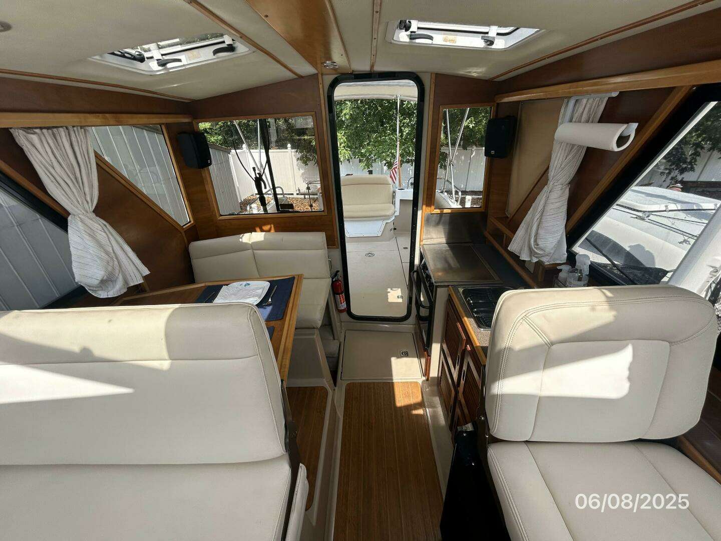 2012 Cutwater C28 - Image 27
