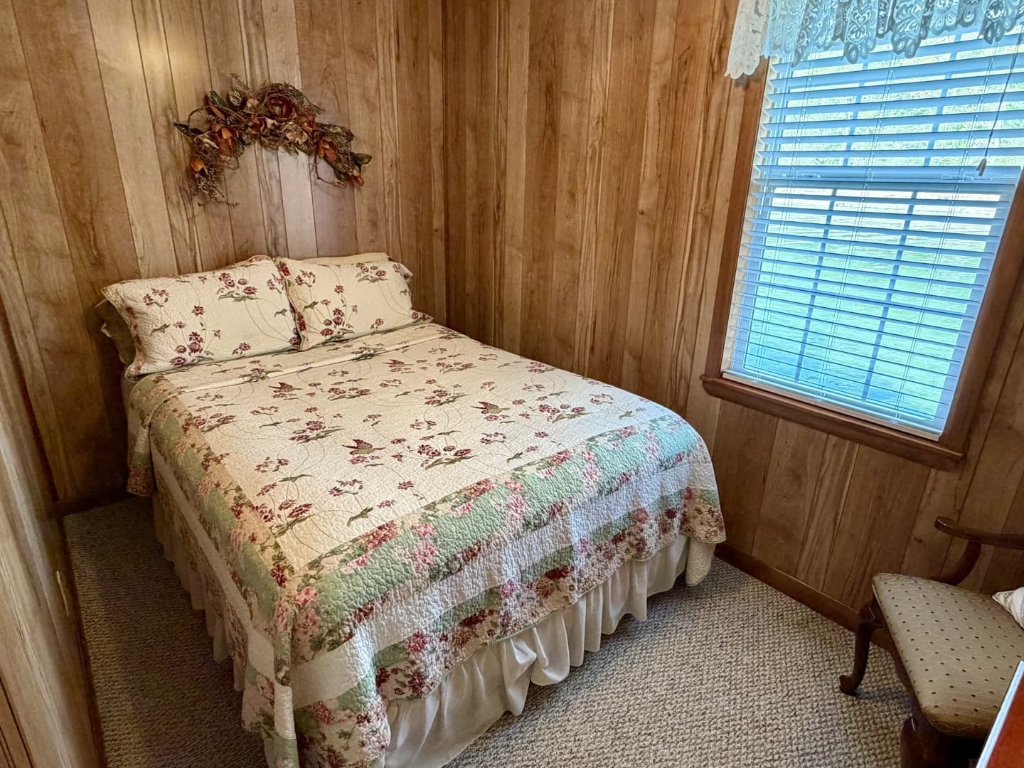 2002 Custom 20 x 53 Floating Cabin - Approx 999/sqft - Image 48