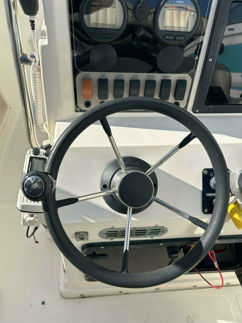 2001 Key West 1900 Sportsman - Image 25