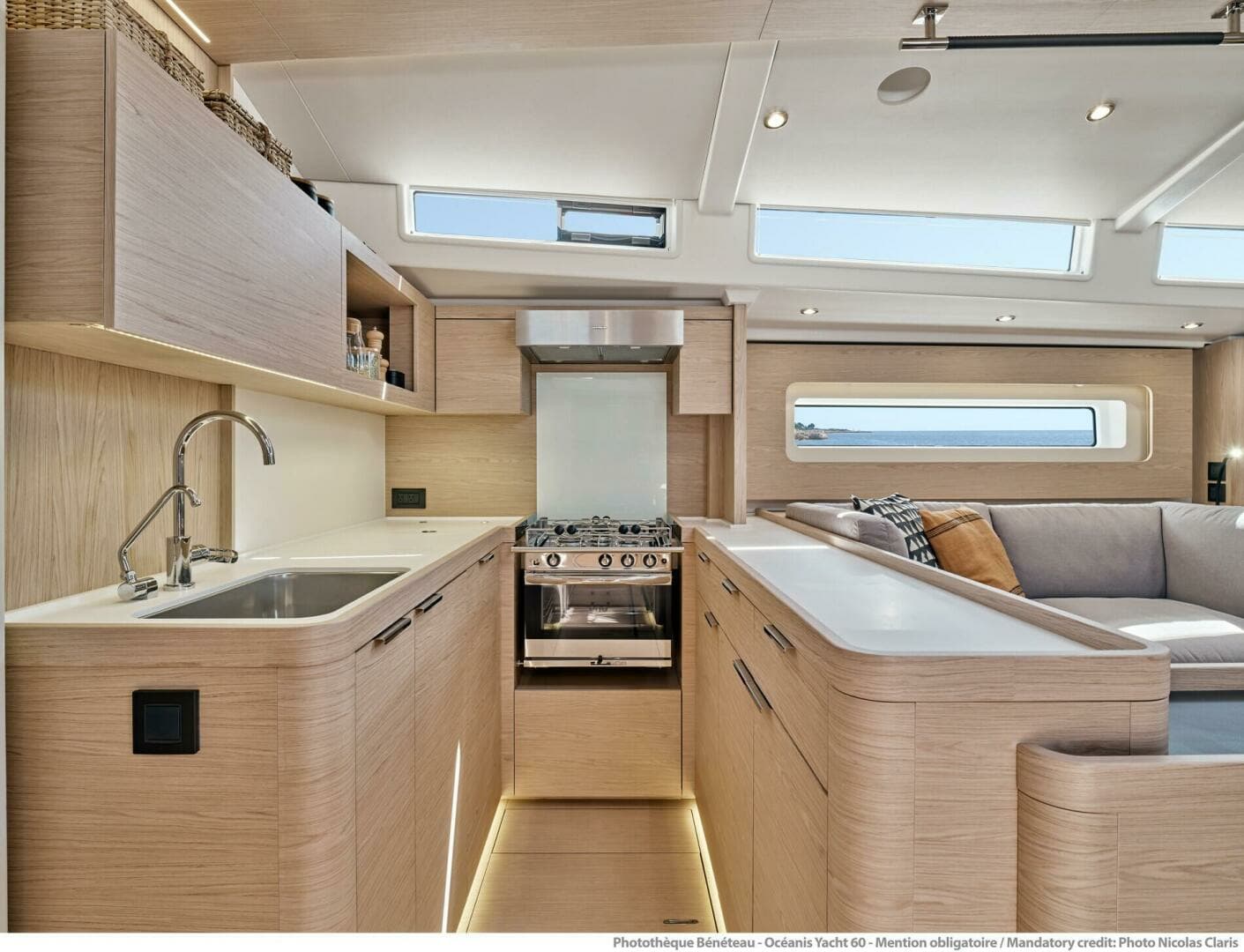 2026 Beneteau Oceanis Yacht 60 - Image 8