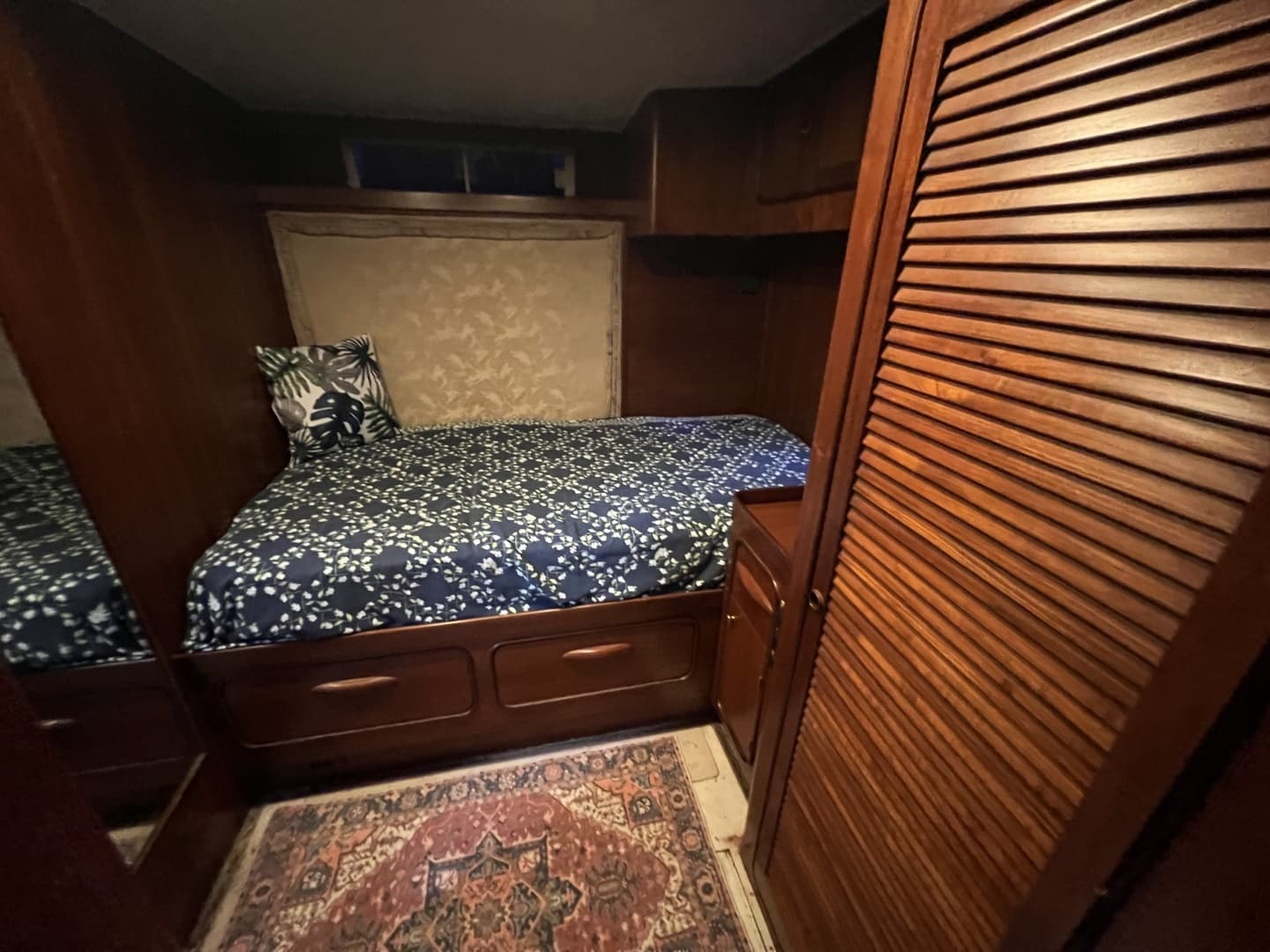 1982 Gulfstar 48 Aft Cabin - Image 23