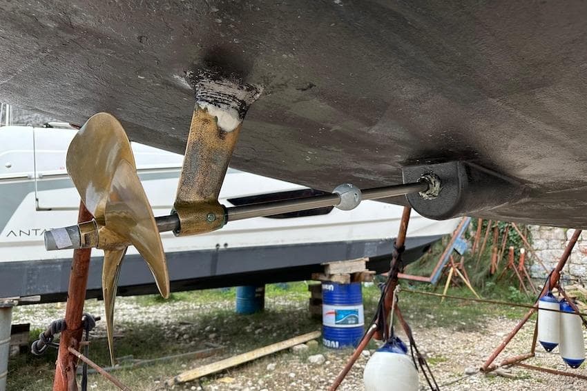 2014 Jeanneau Sun Odyssey 33i sailboat propeller and shaft detail on dry dock.