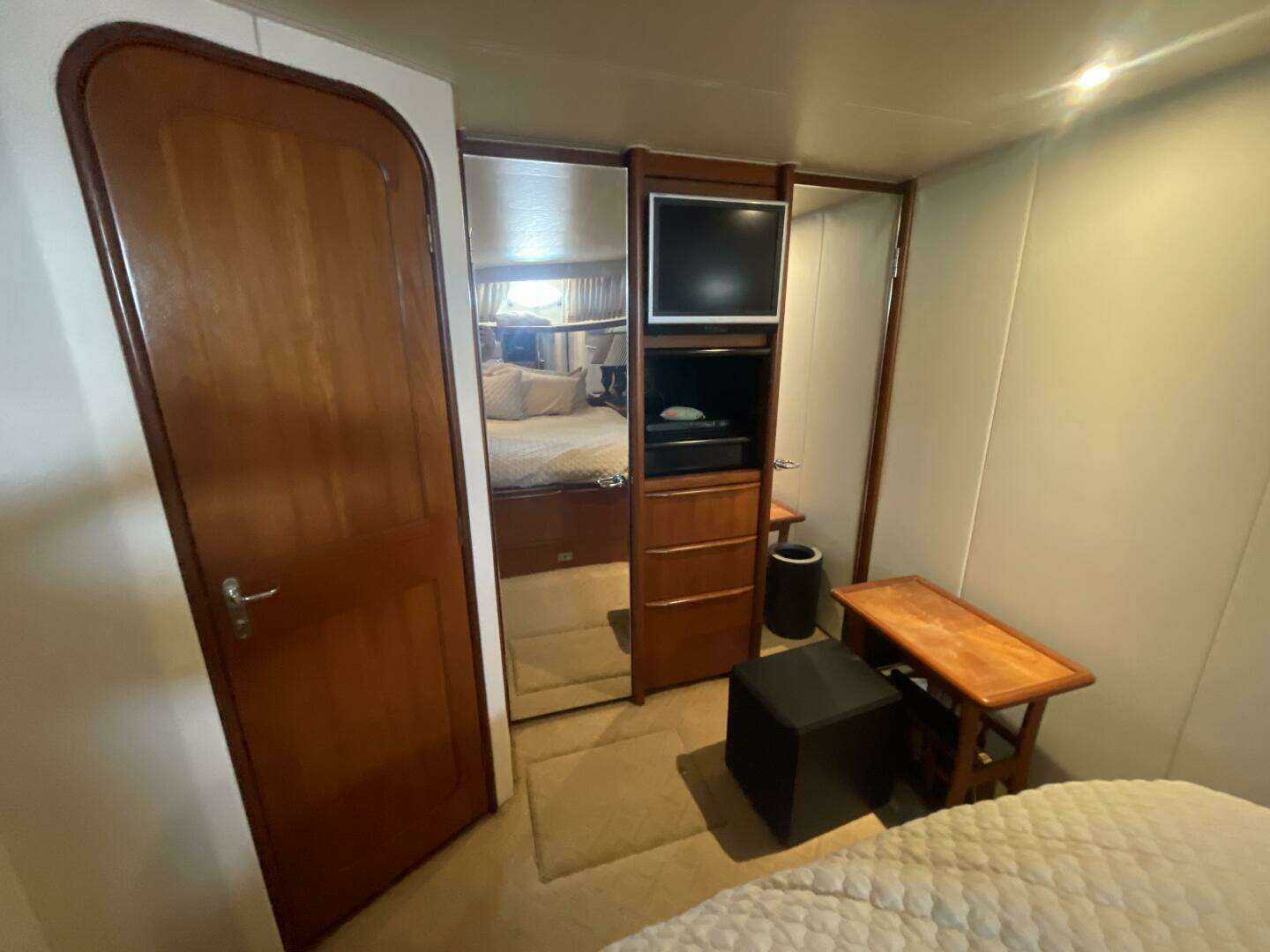 1993 Viking 50 Motor Yacht - Image 72