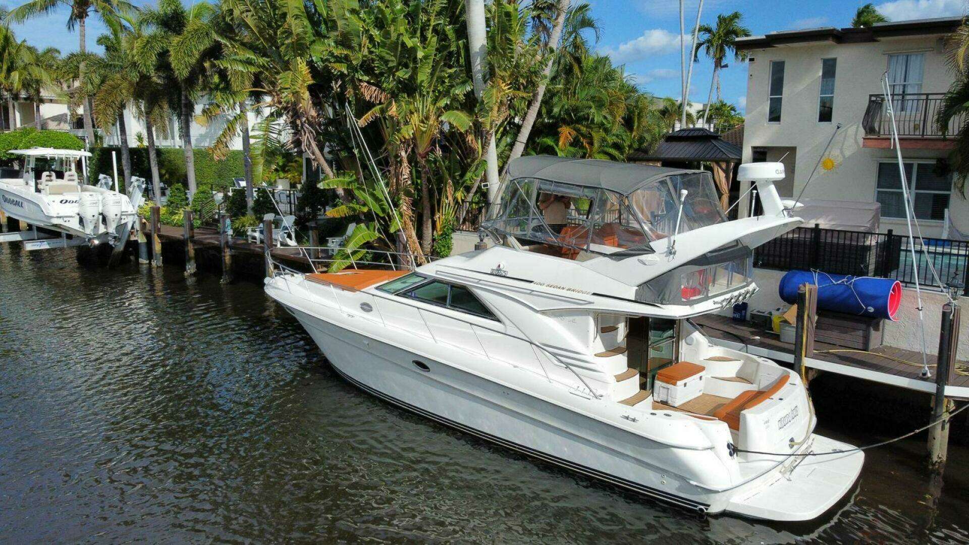 1997 Sea Ray 400 Sedan Bridge - Image 6