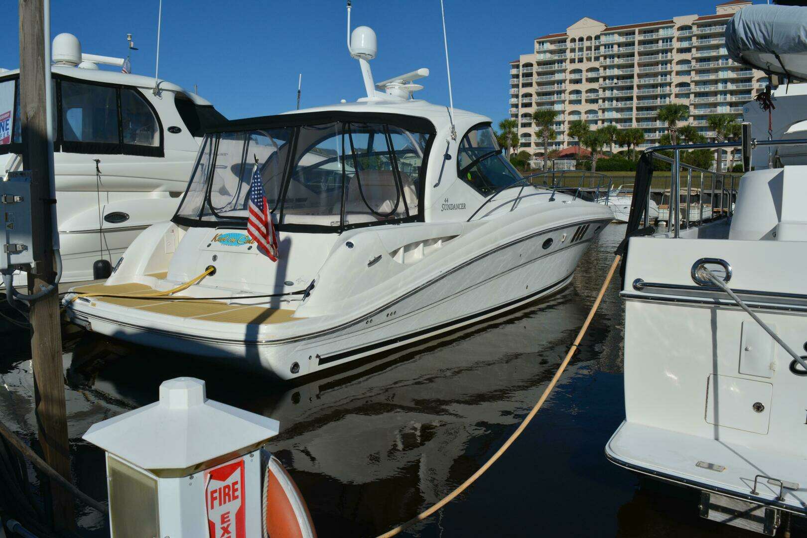 2007 Sea Ray 44 Sundancer - Image 8