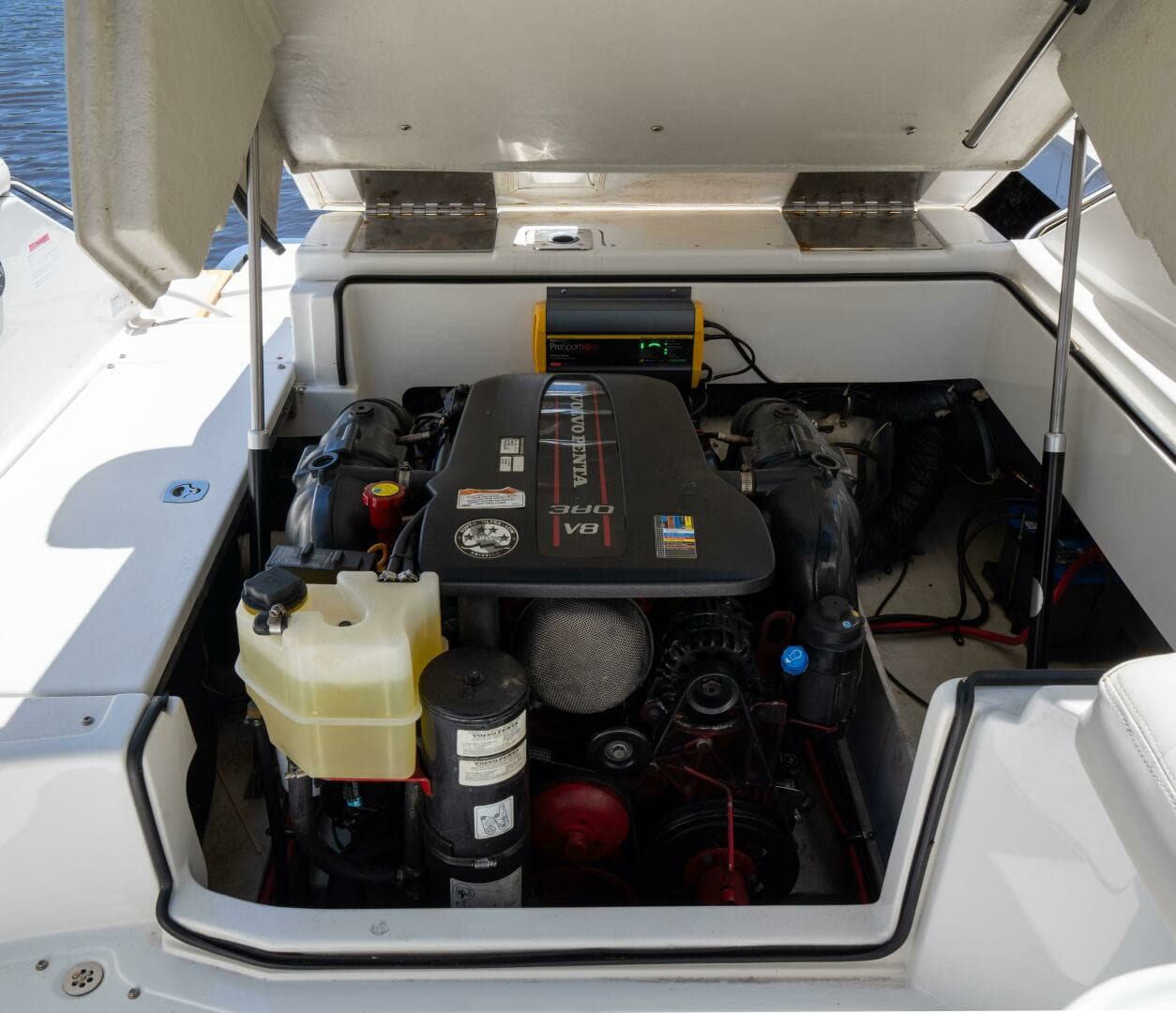 2013 Cobalt 28 - Image 8