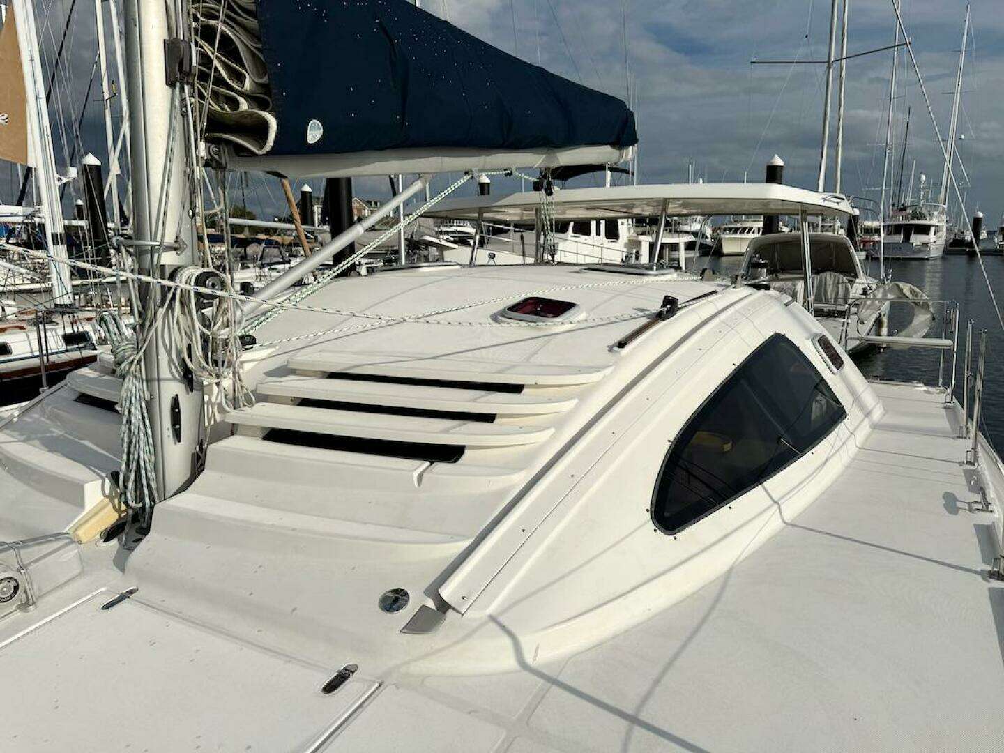 2006 Island Spirit 401 - Image 7
