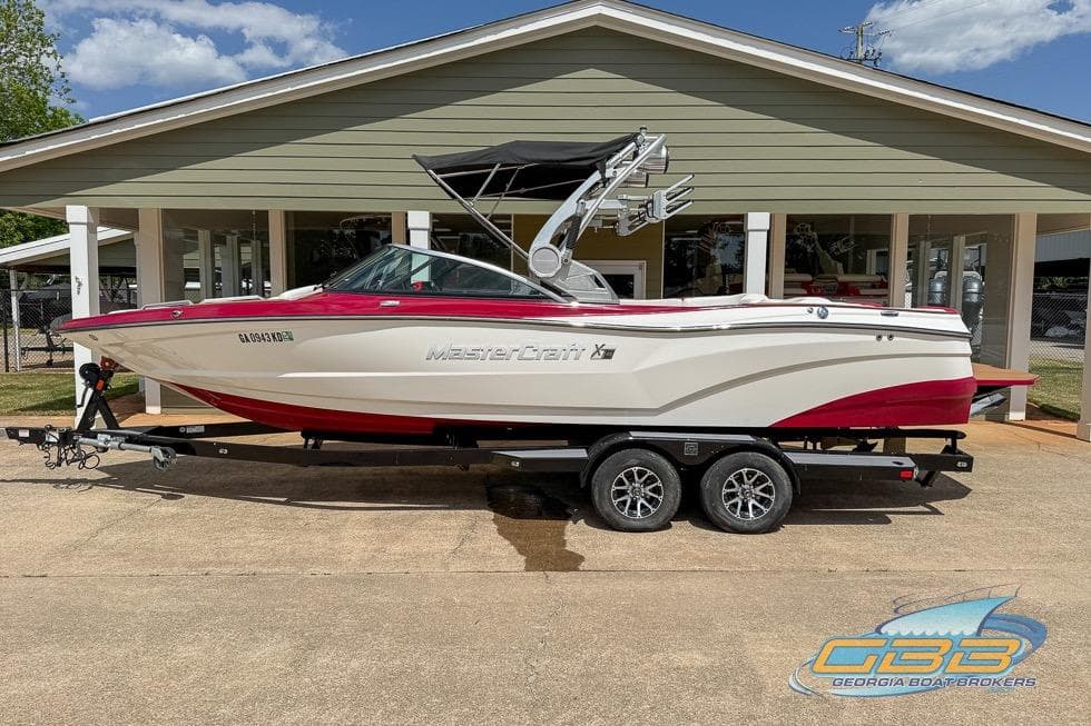2018 MasterCraft XT25
