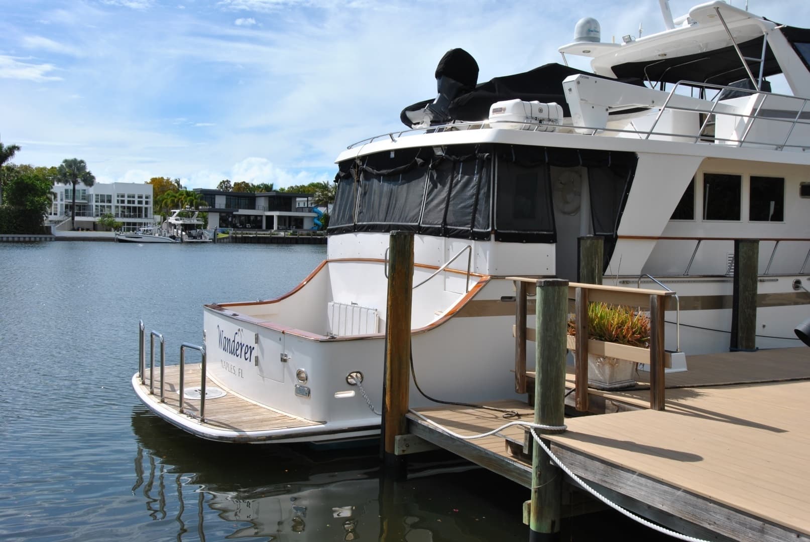 2002 Grand Alaskan Raised Pilothouse - Image 3