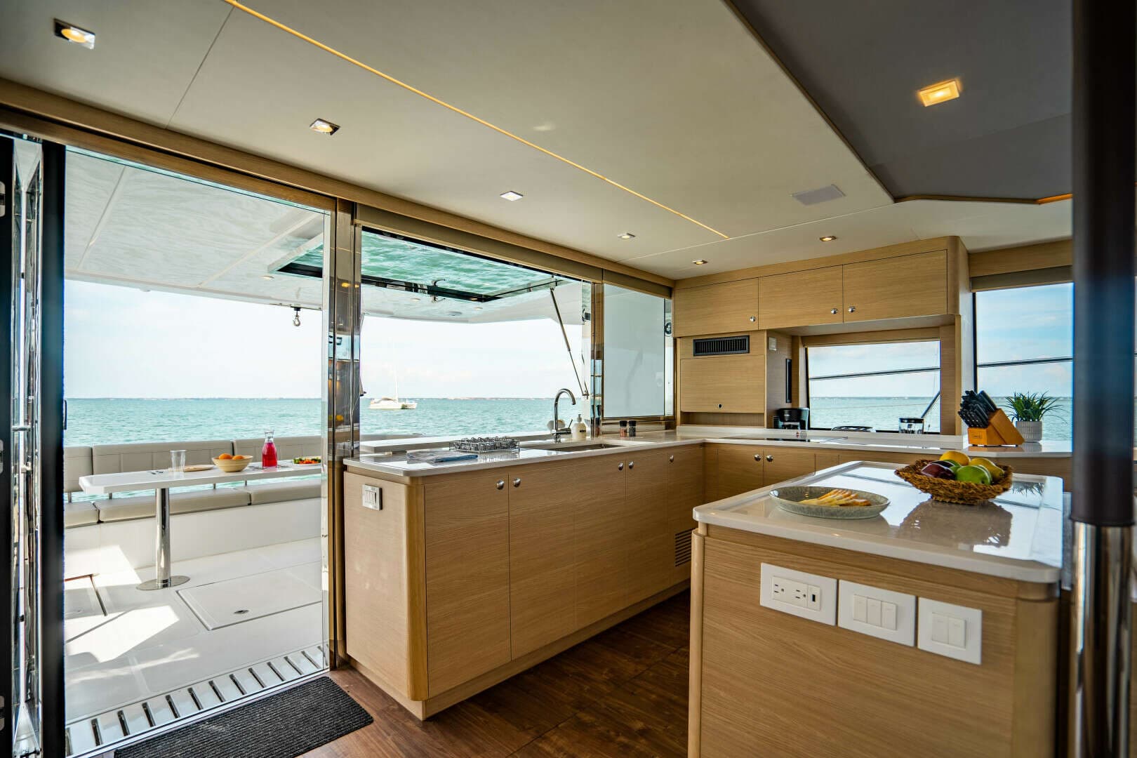 2024 Aquila 54 Yacht - Image 25