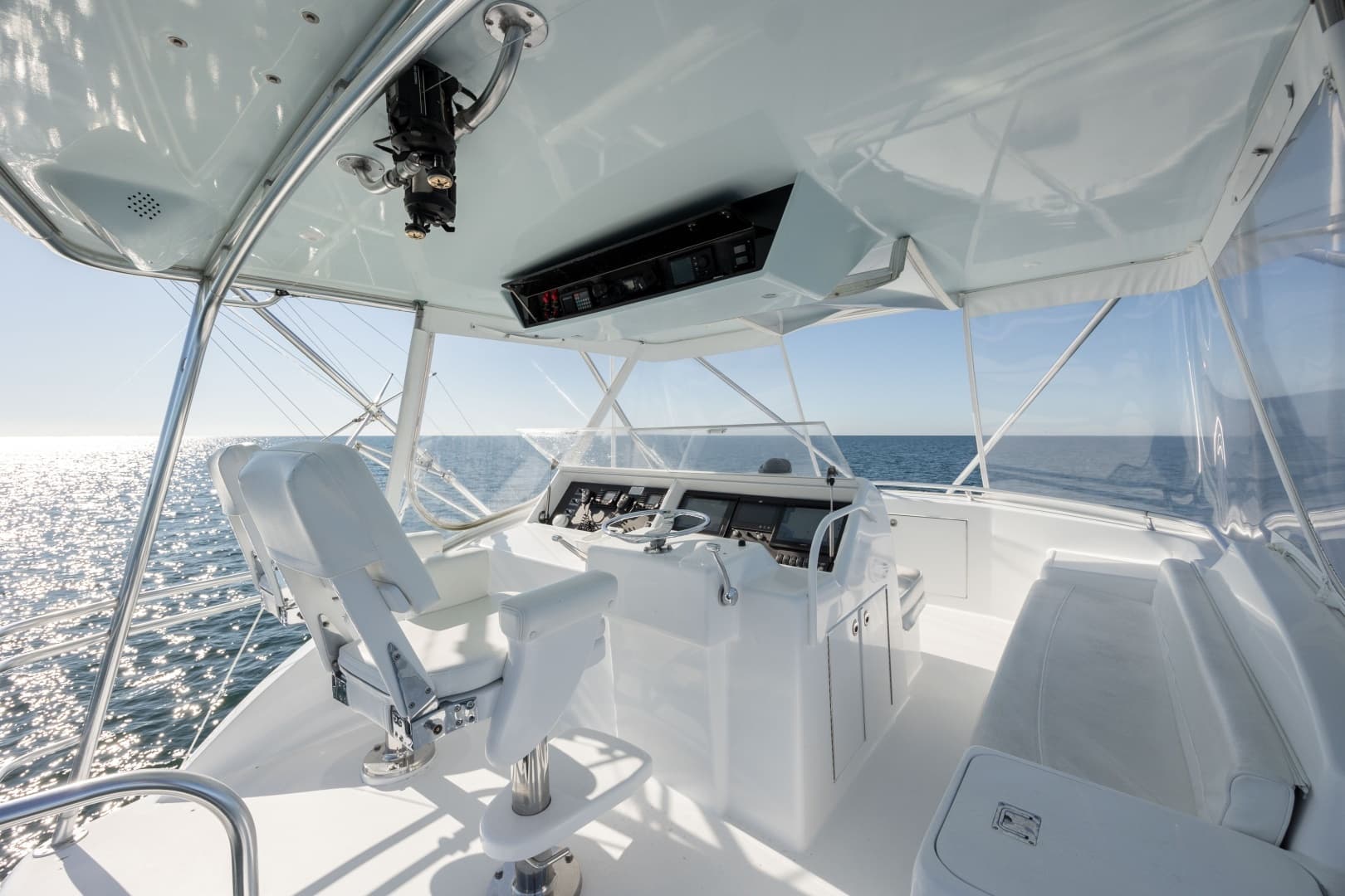 2000 Hatteras 50 Convertible - Image 54