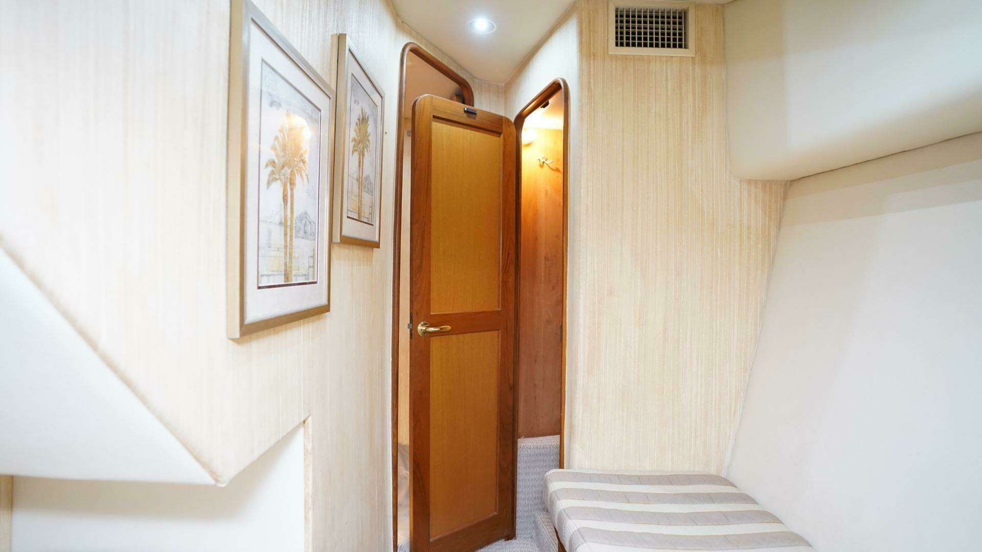 2005 Ocean Yachts — - Image 47