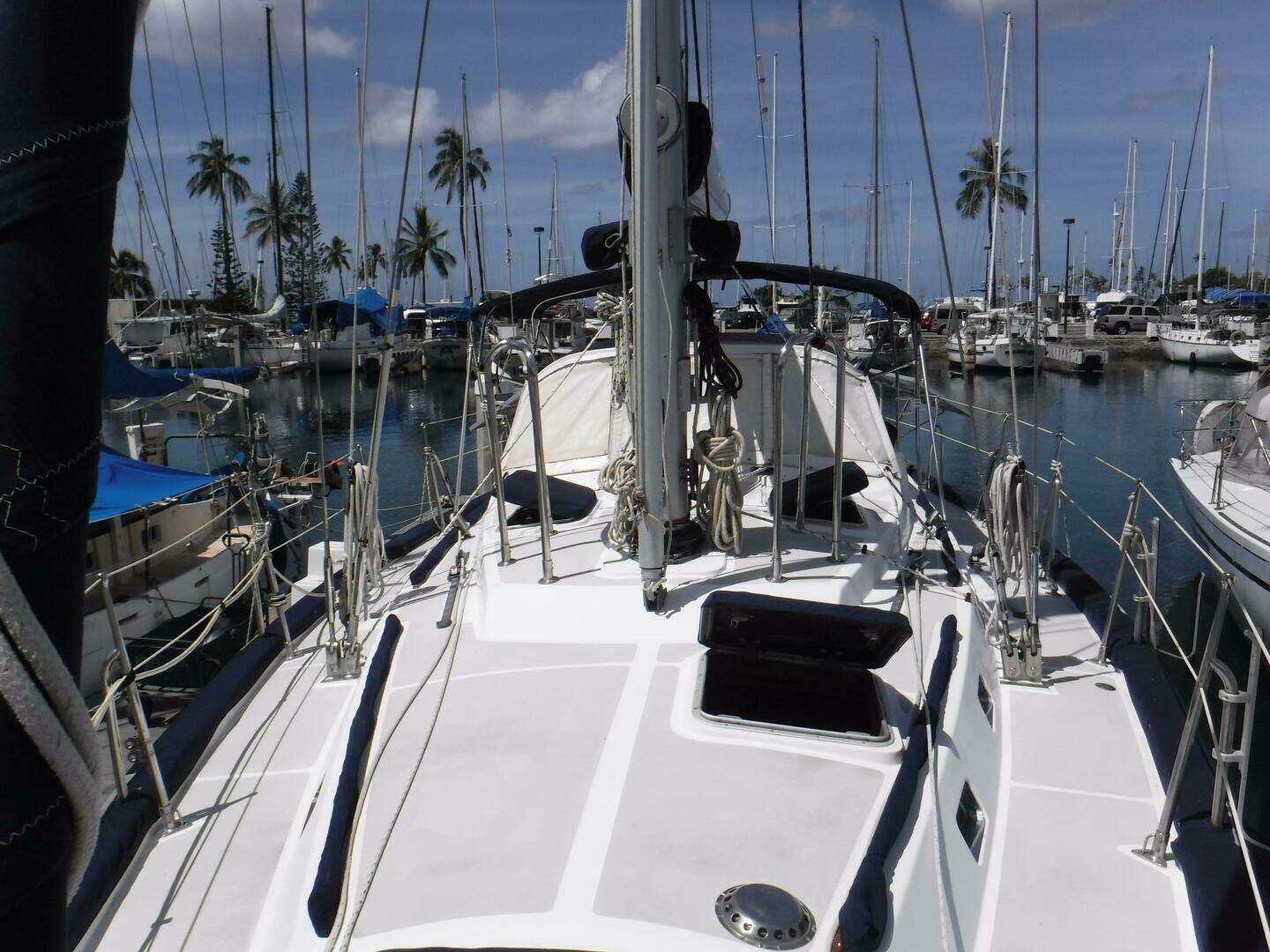 1998 Tayana 48 Center Cockpit - Image 33