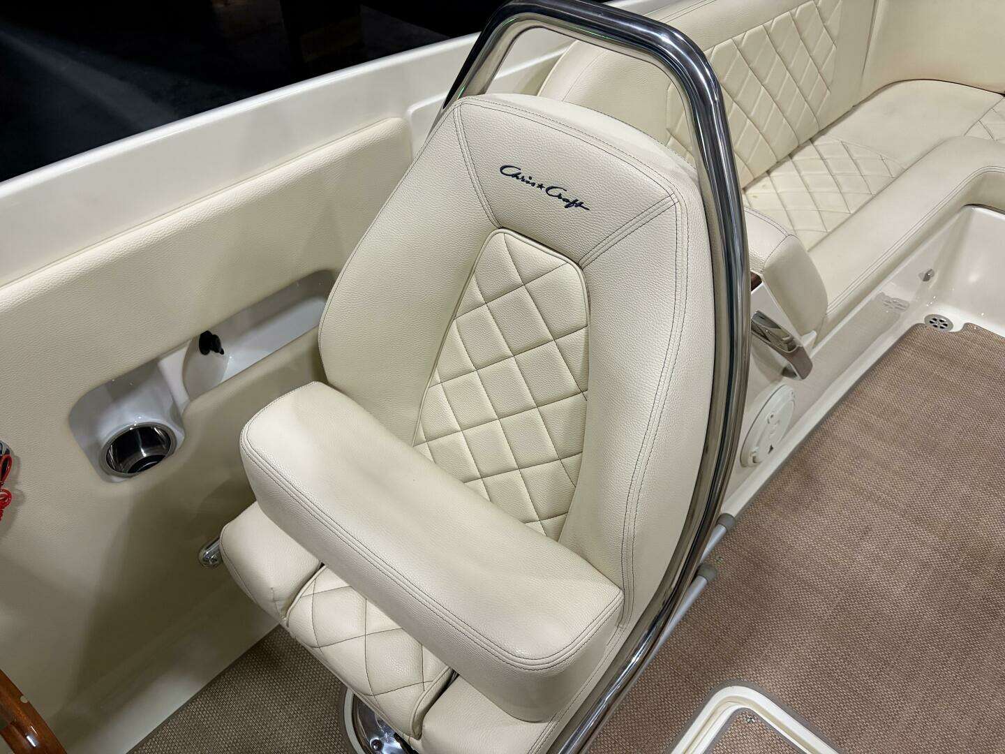 2020 Chris-Craft — - Image 24