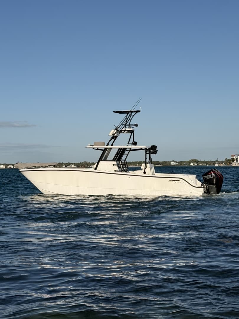 2023 Invincible 33 Catamaran - Image 18