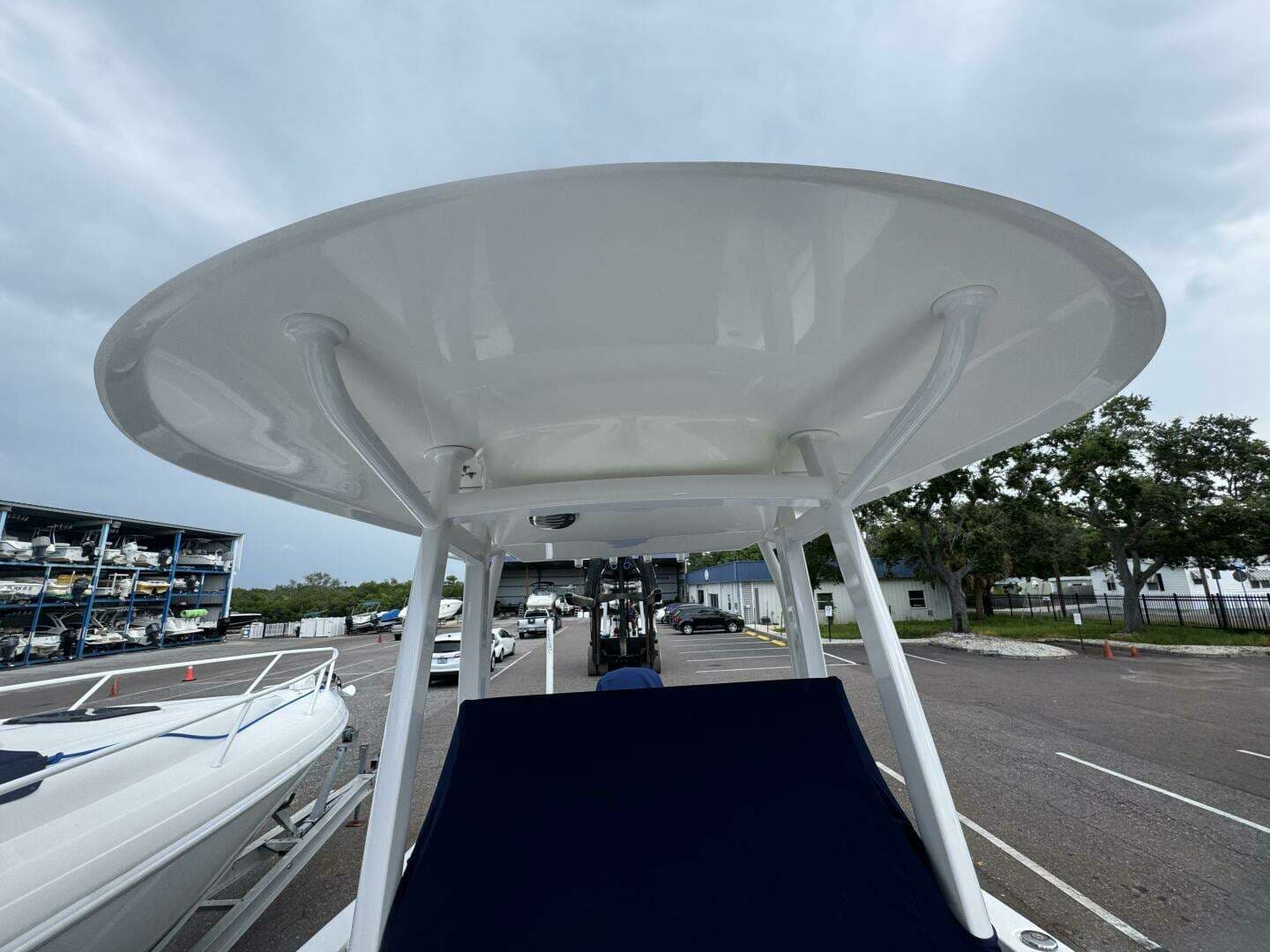 2017 Sea Hunt 235 Ultra SE - Image 11