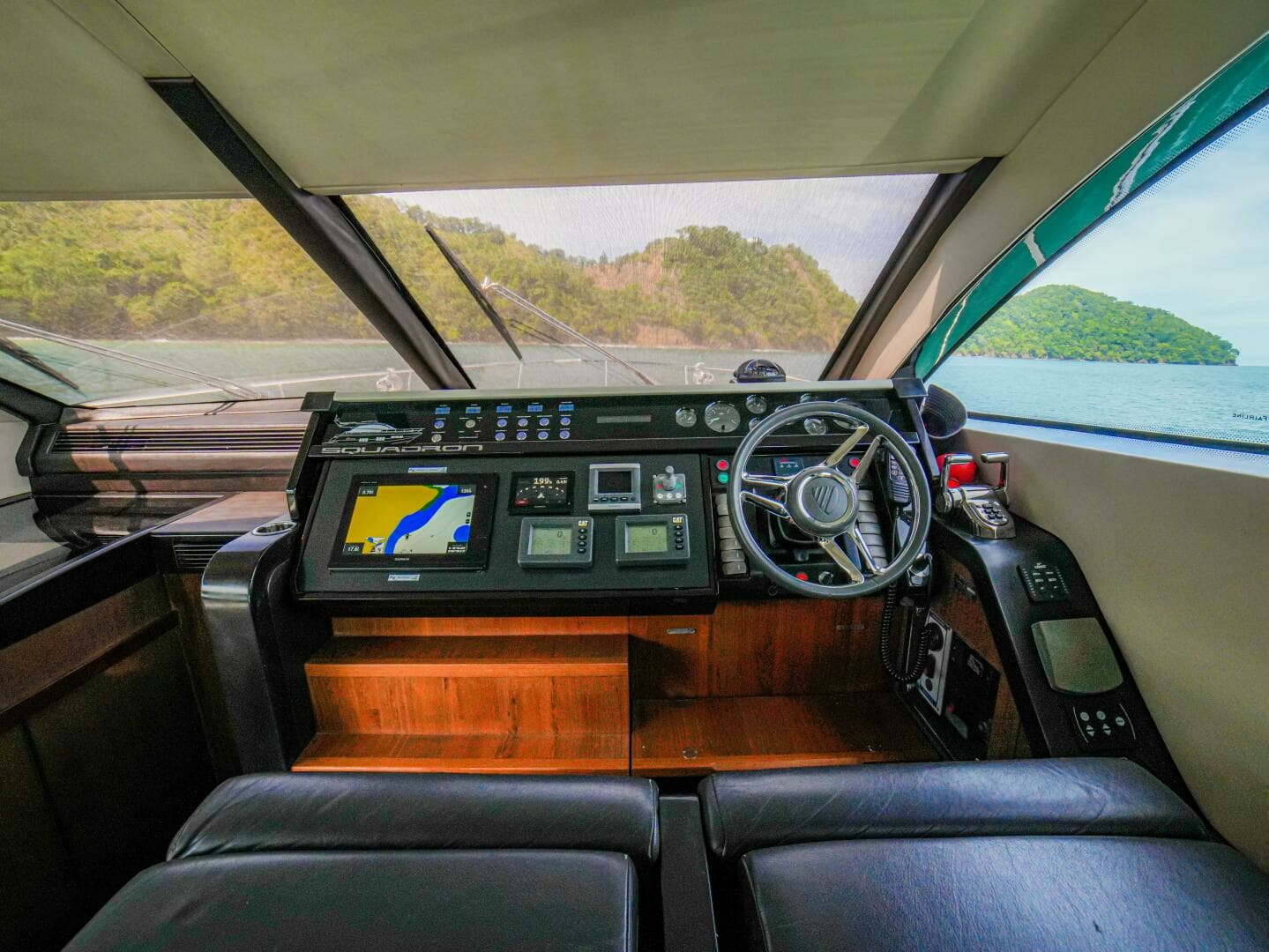 2014 Fairline 50 - Image 25