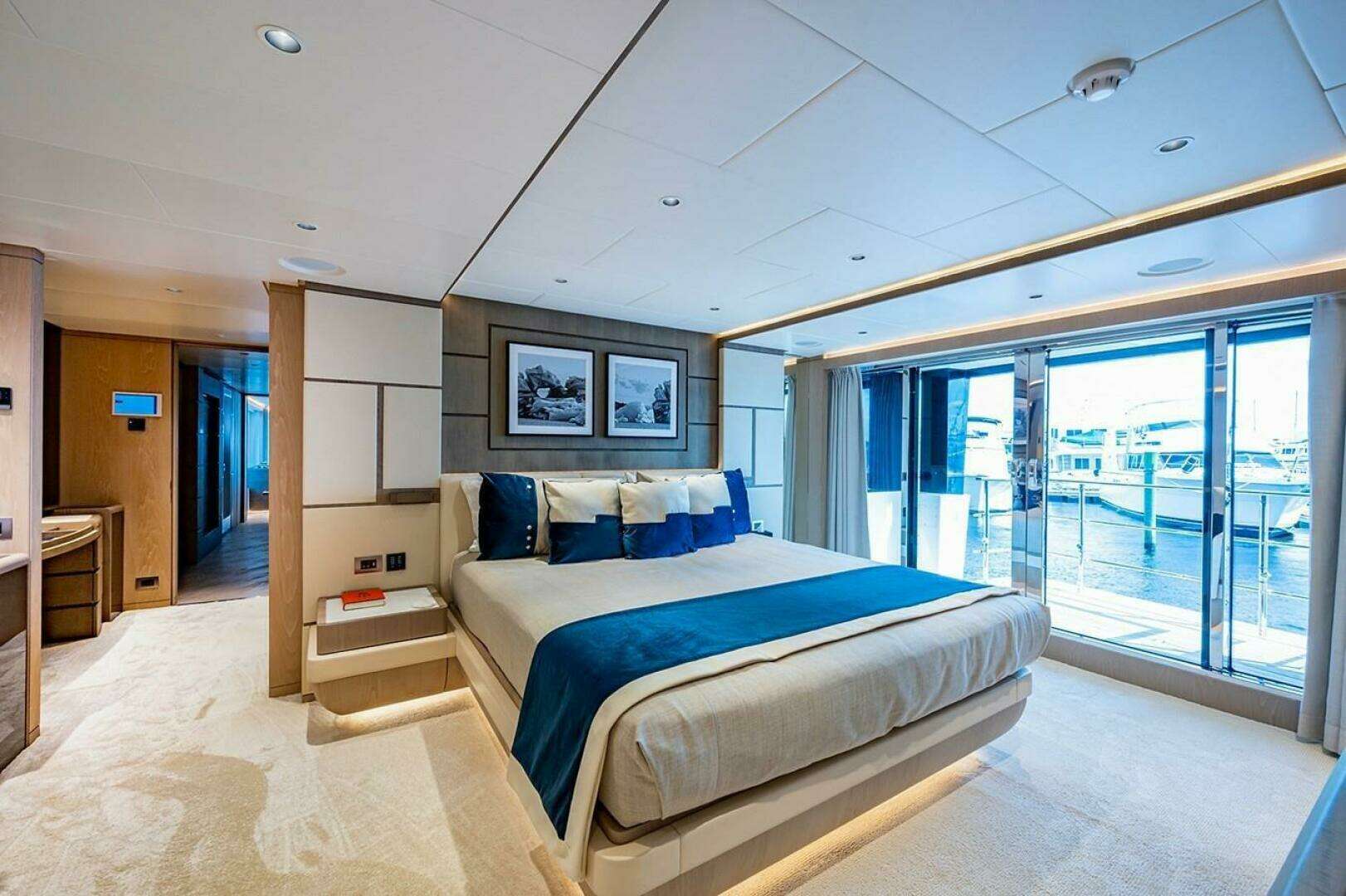 2020 Majesty Yachts 140 - Image 42
