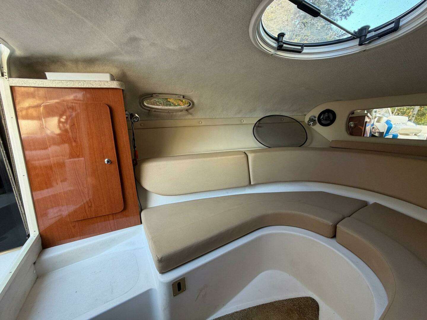 2008 Regal 2450 Cuddy - Image 17