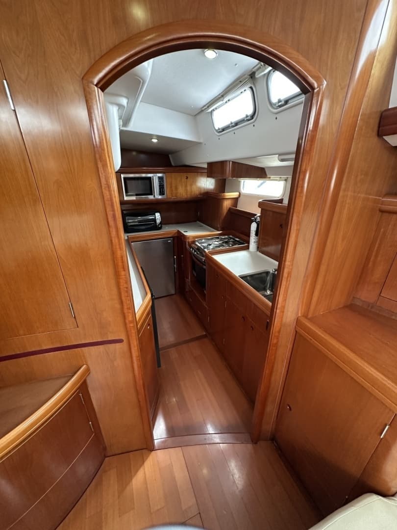 2003 Beneteau 57 - Image 22