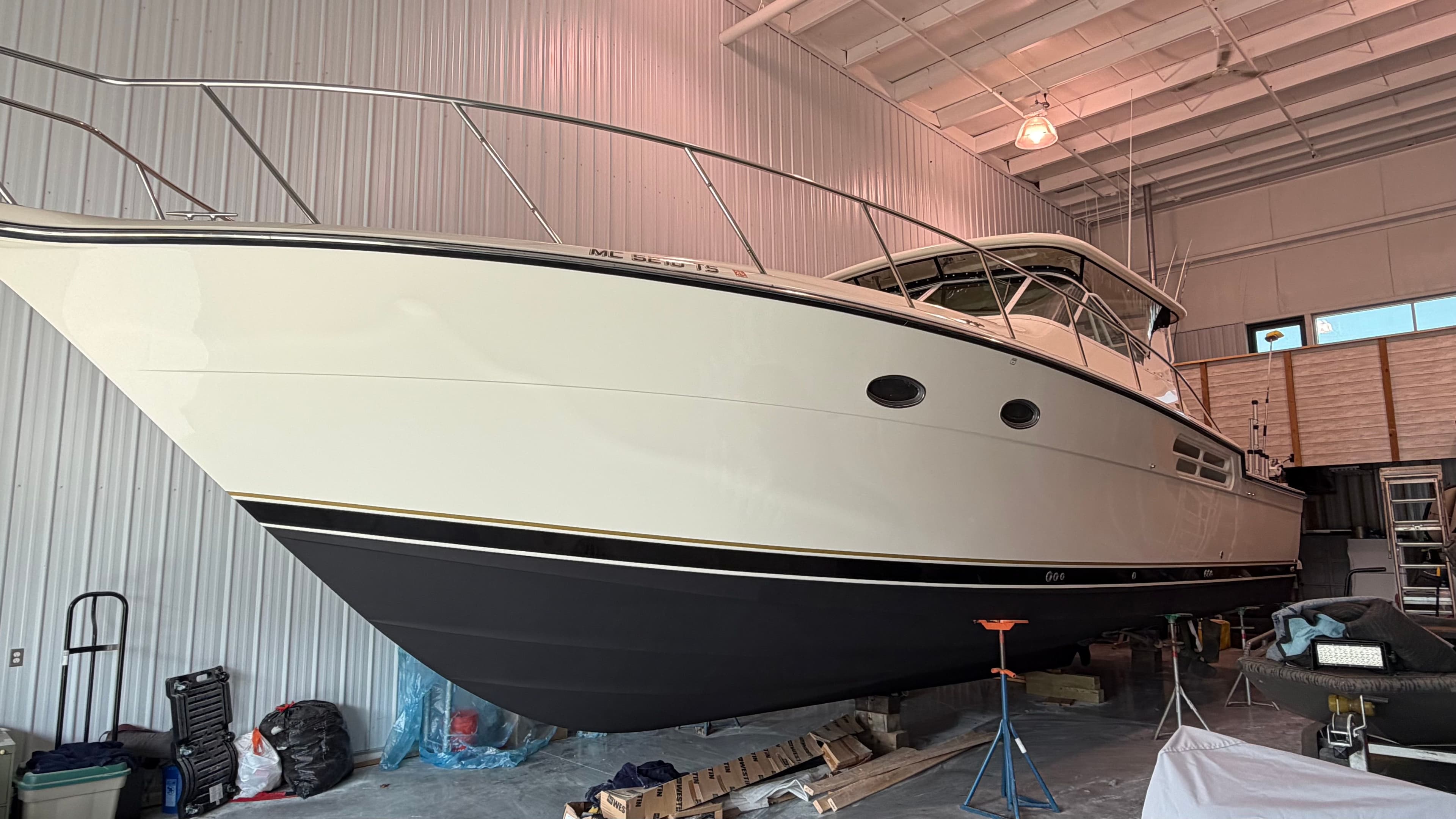 1999 Tiara Yachts 4300 Open - 3