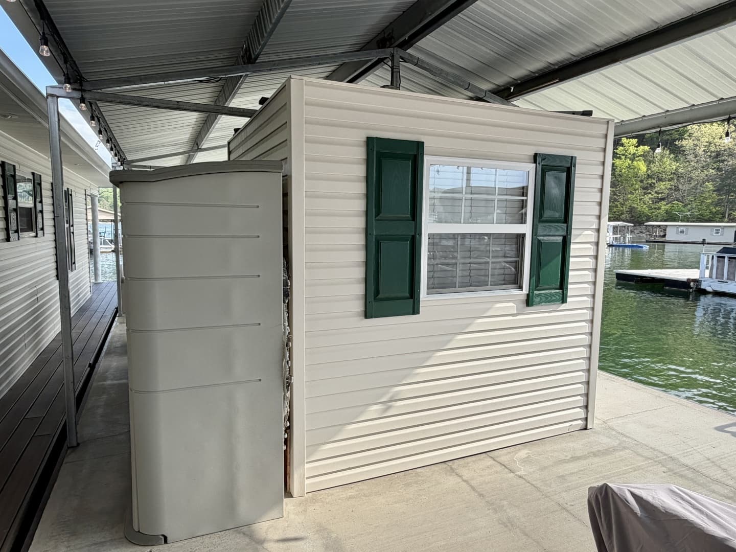 2002 Custom 20 x 53 Floating Cabin - Approx 999/sqft - Image 85