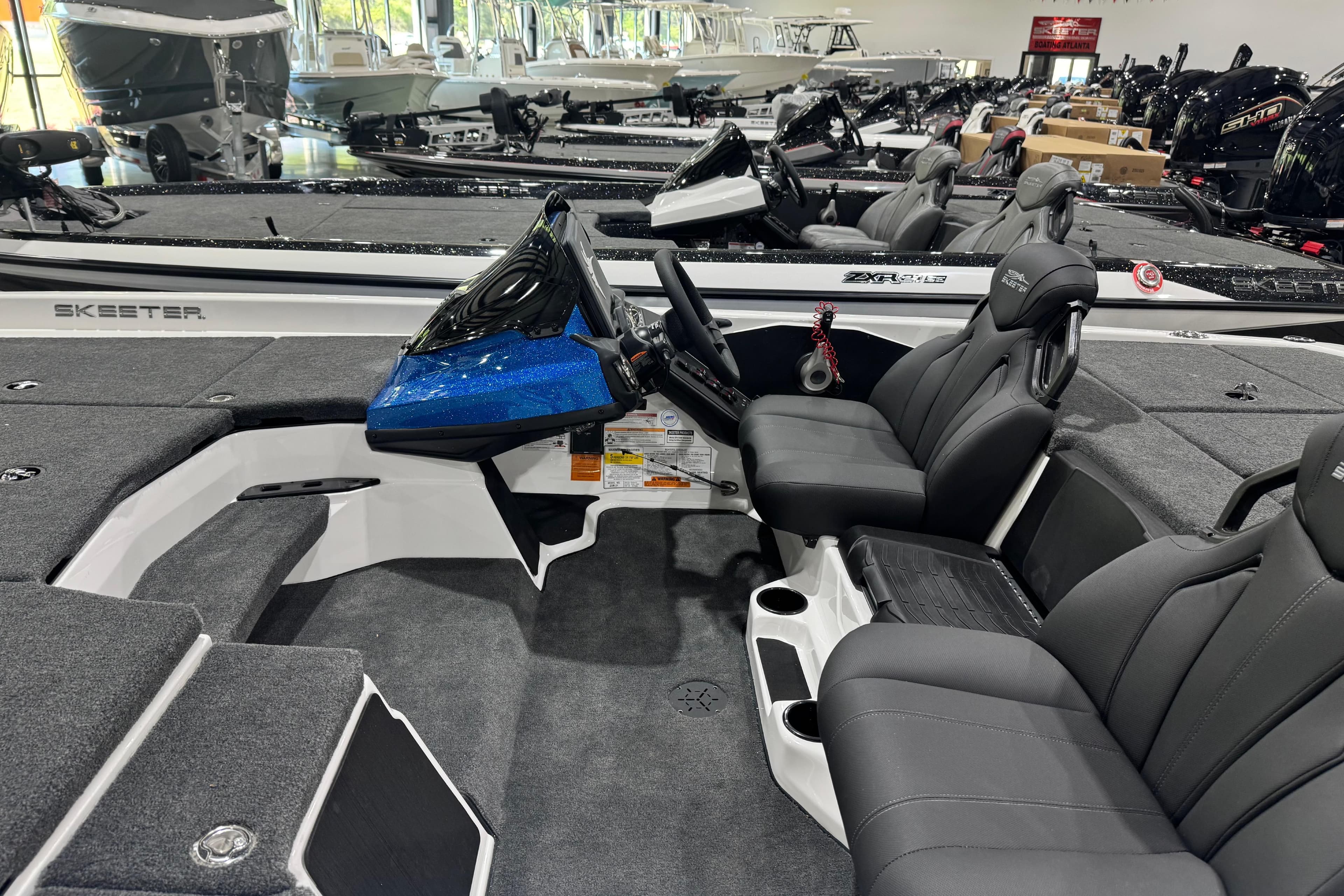 2026 Skeeter ZXR21 SE boat interior with sleek seating and modern dashboard.