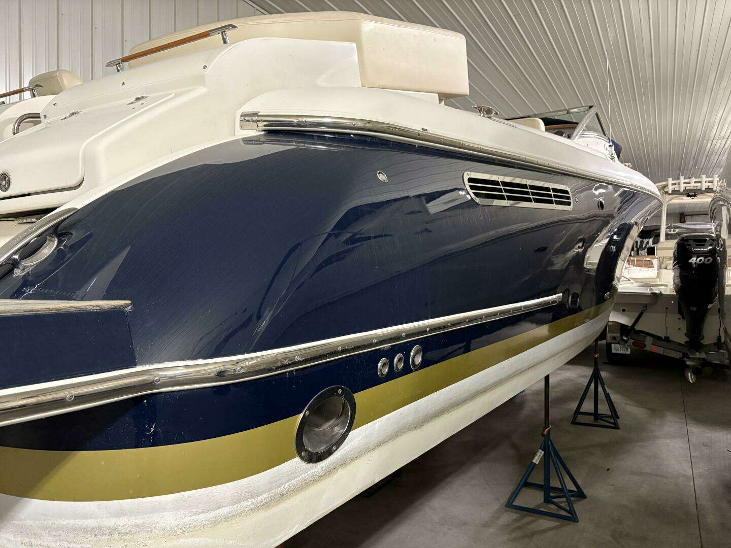 2008 Chris-Craft 36 Corsair - Image 7