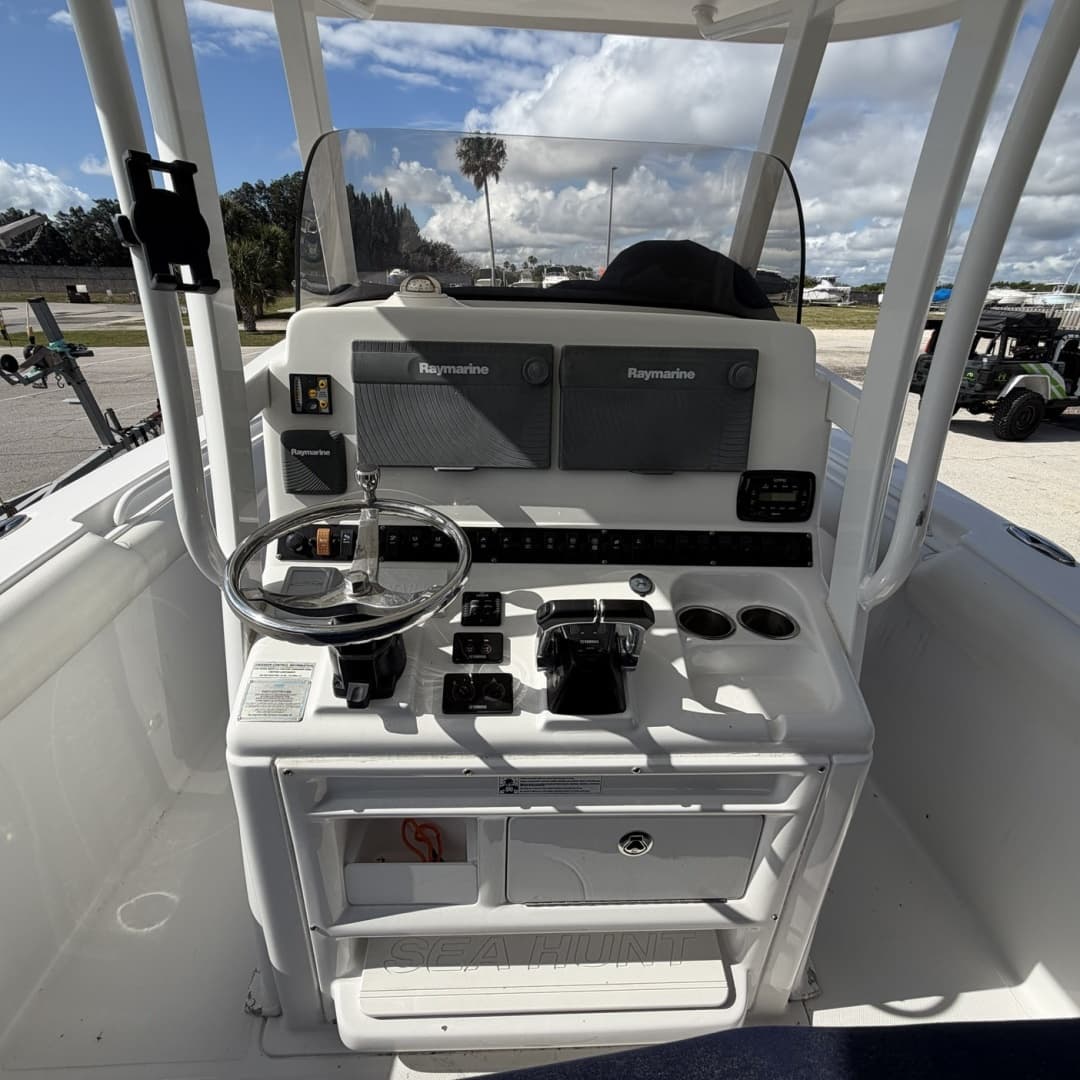 2015 Sea Hunt GameFish 30 - Image 9