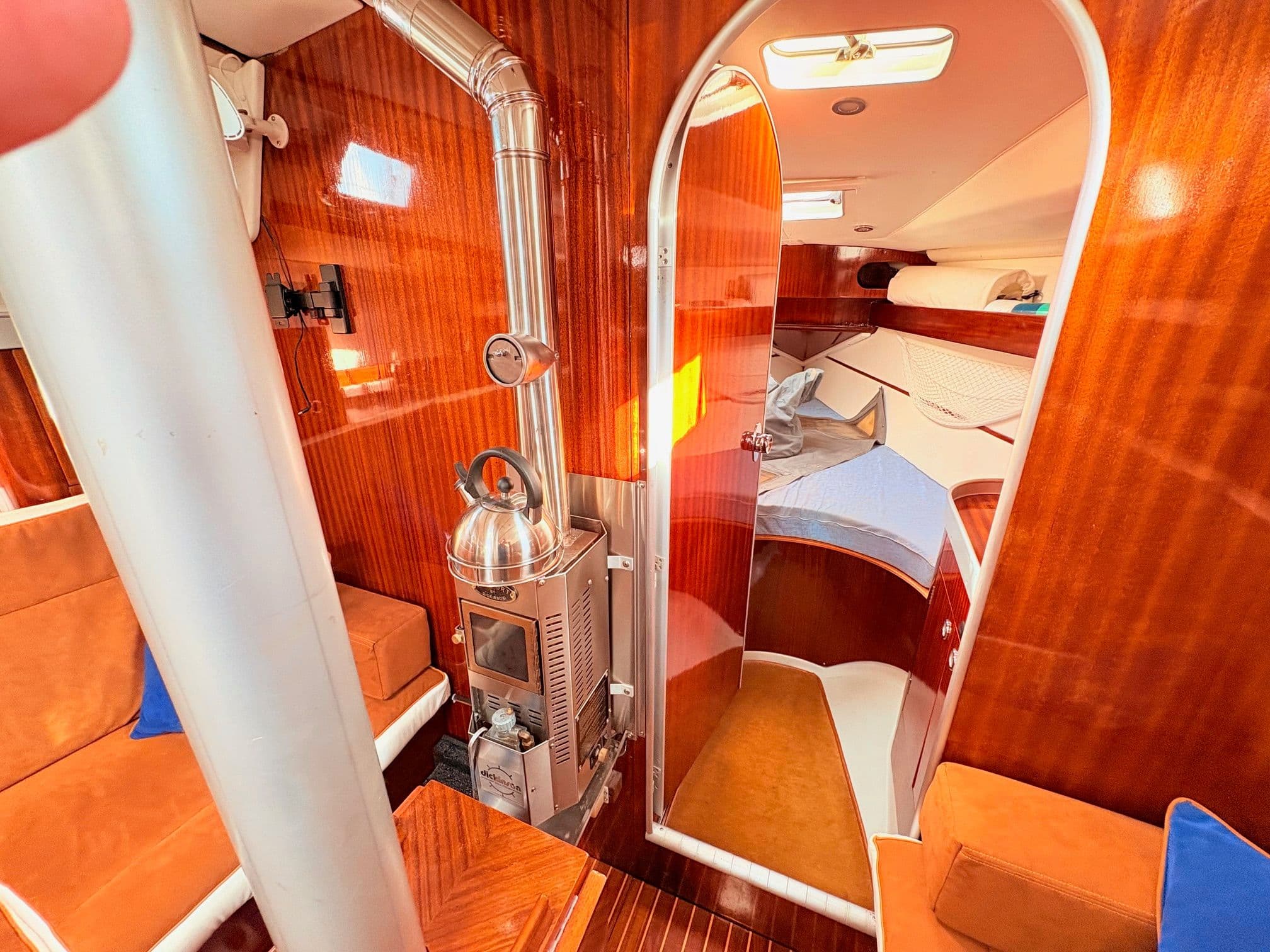 1990 Beneteau 38 - 33