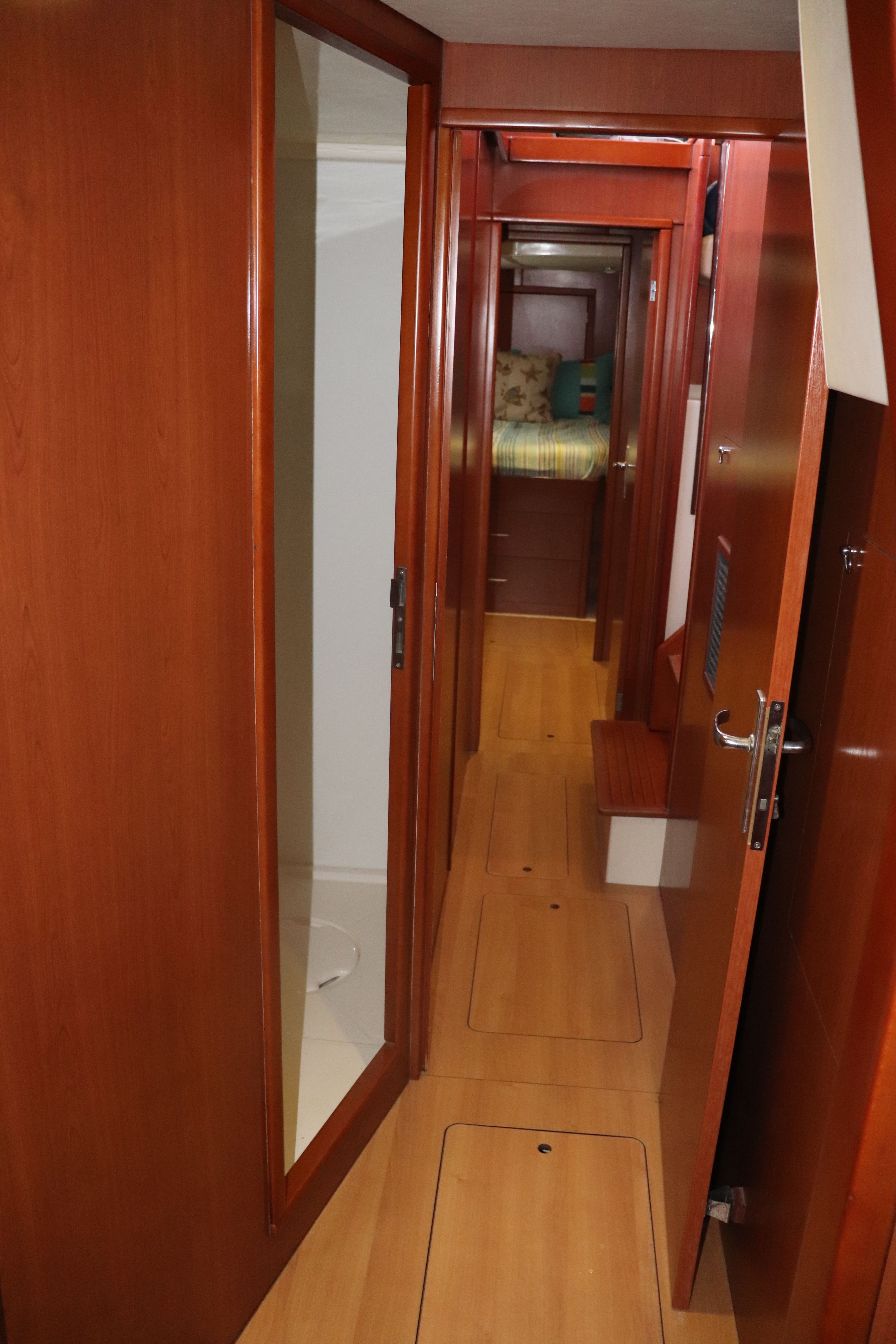 2013 Leopard 48 - 90