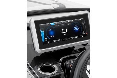 2026 Yamaha Boats 252SE dashboard with advanced digital display and controls.