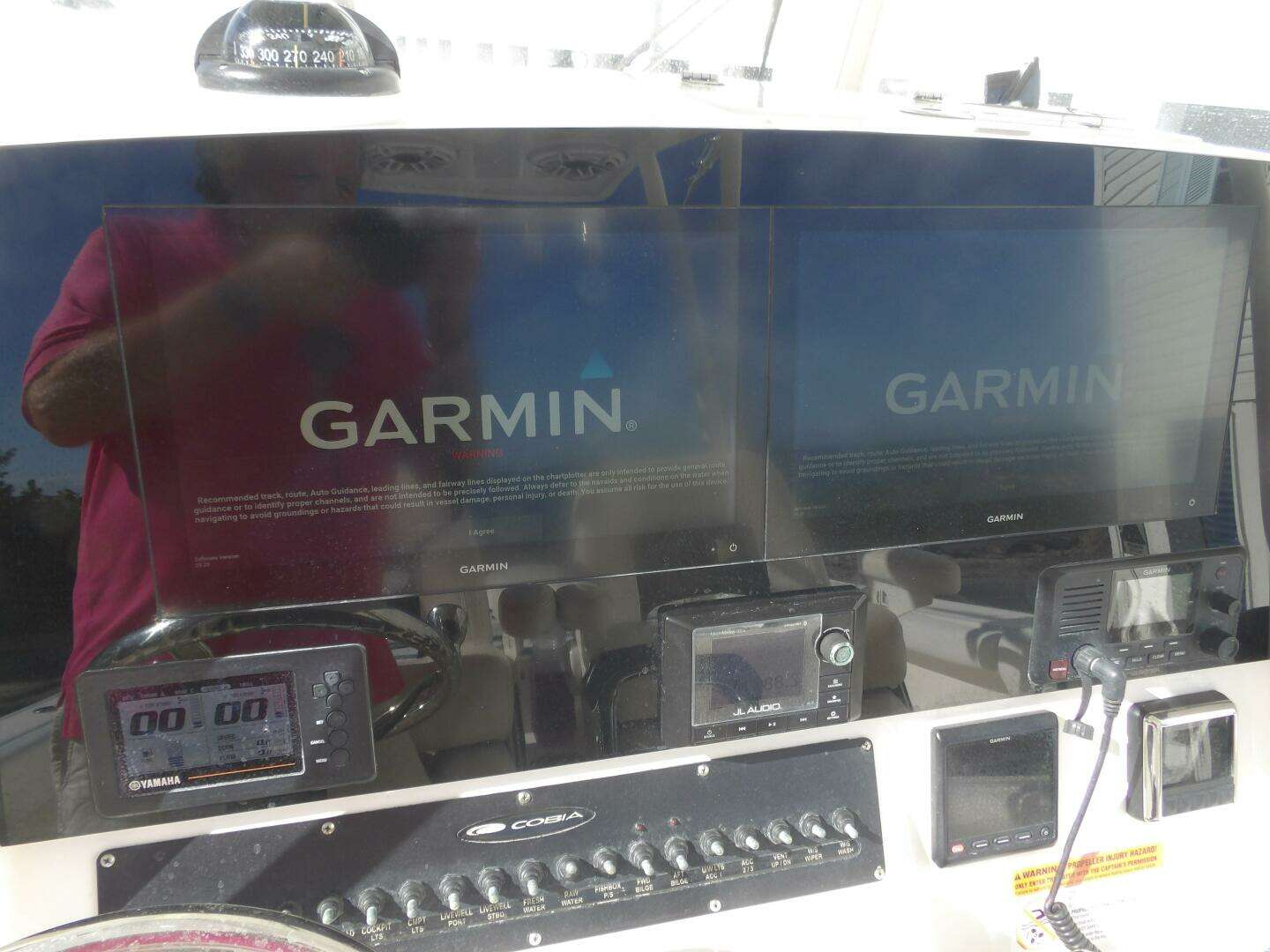 2020 Cobia 320 CC - Image 90