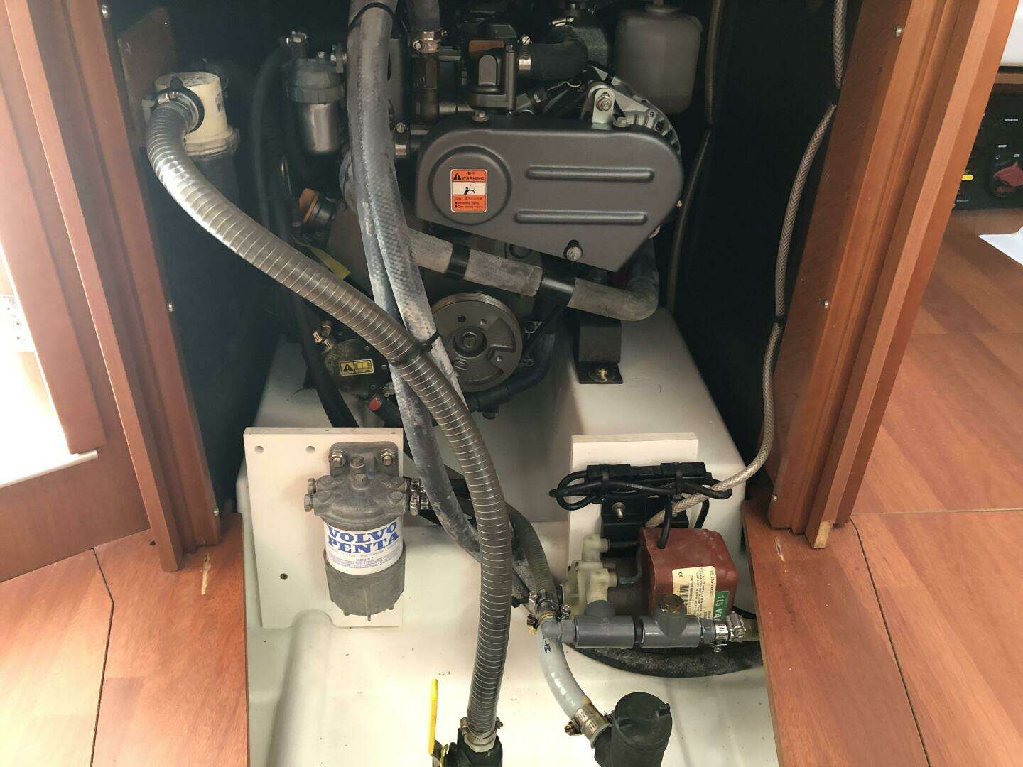 2017 Beneteau Oceanis 38 Weekender - Image 31