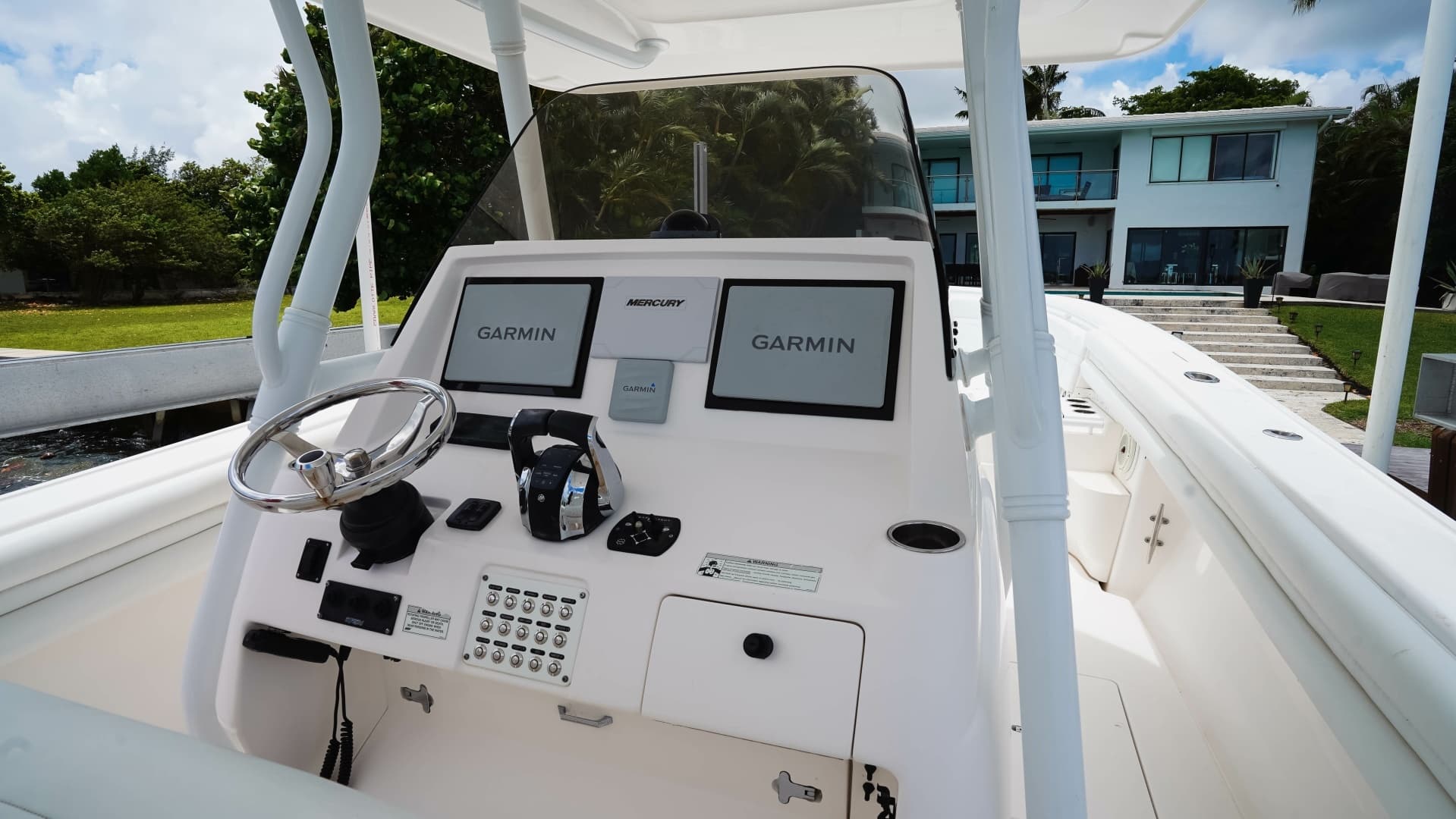 2015 Intrepid — - Image 14