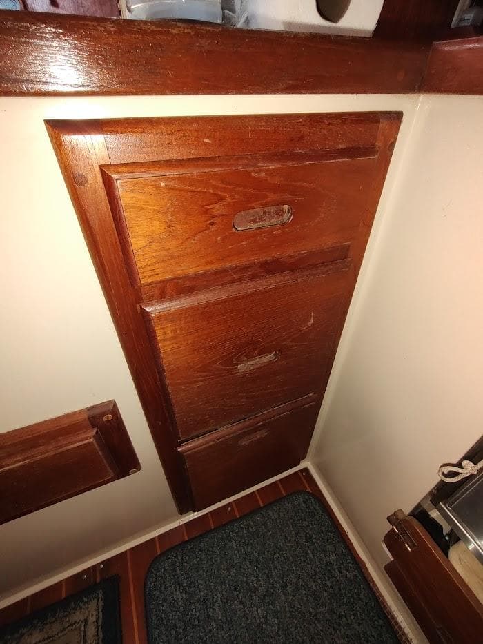 1990 Catalina 34 - 44