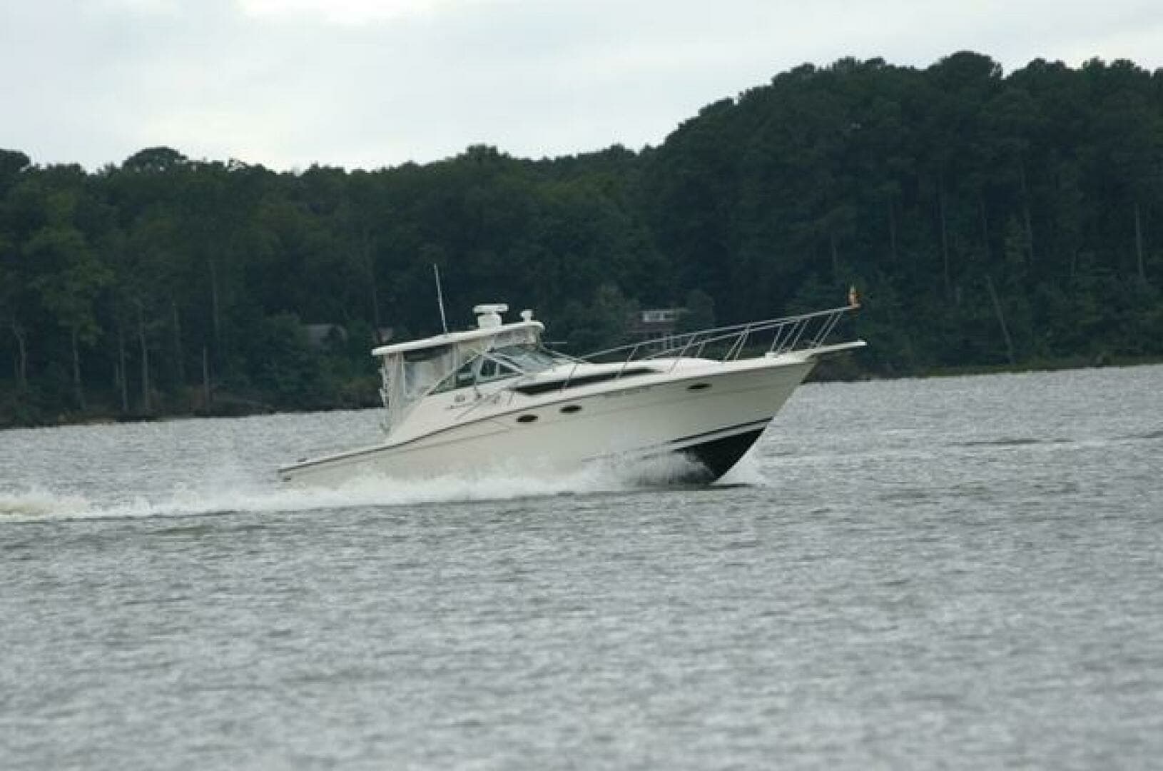 1996 Wellcraft 3300 Coastal - Image 11