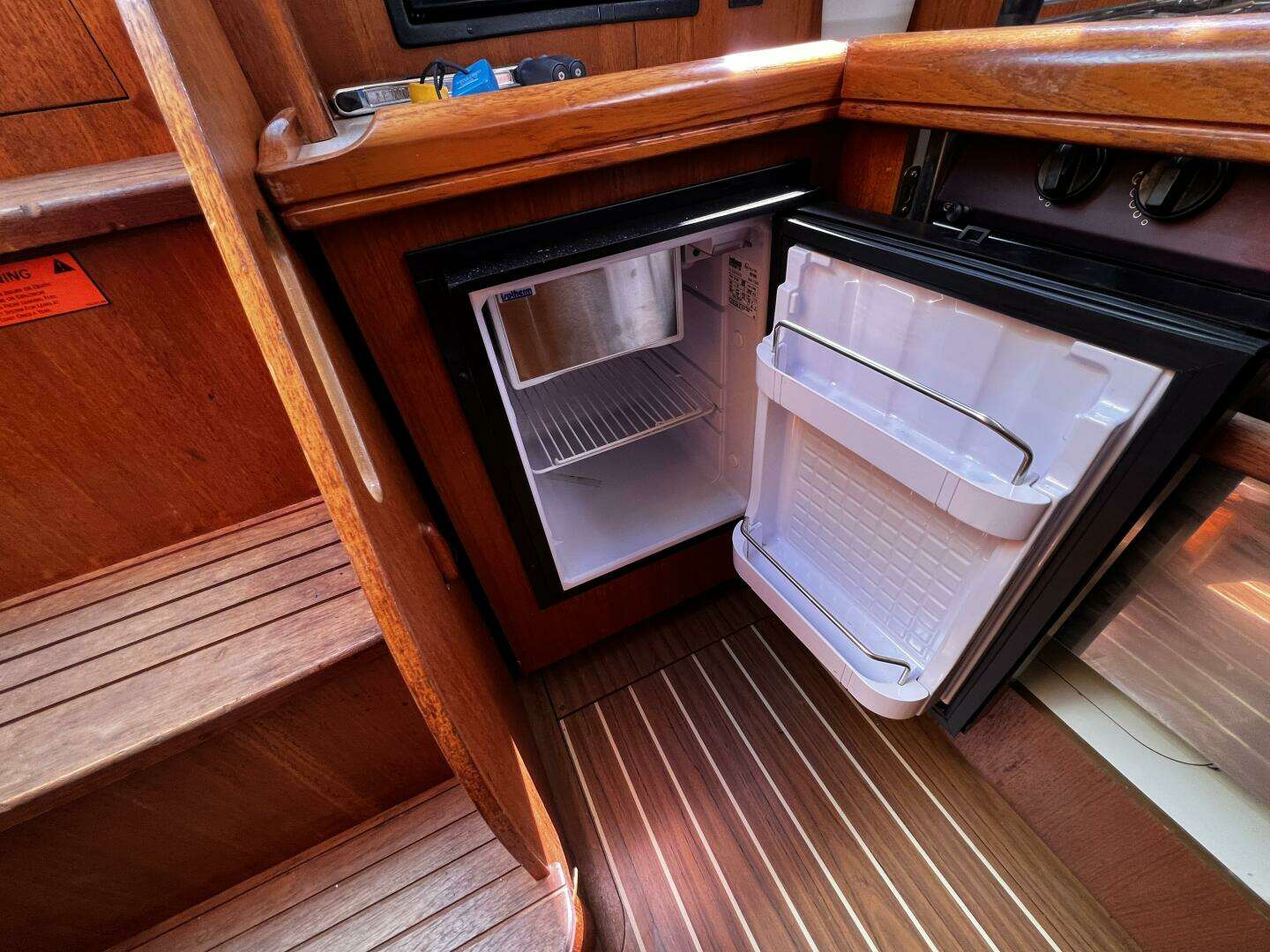 2004 Hunter 33 - Image 61