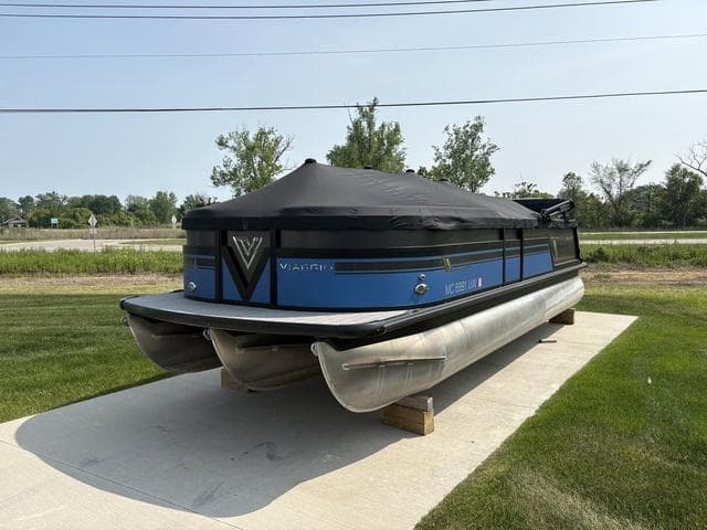 2022 VIAGGIO by Misty Harbor Diamante S D23S - 11