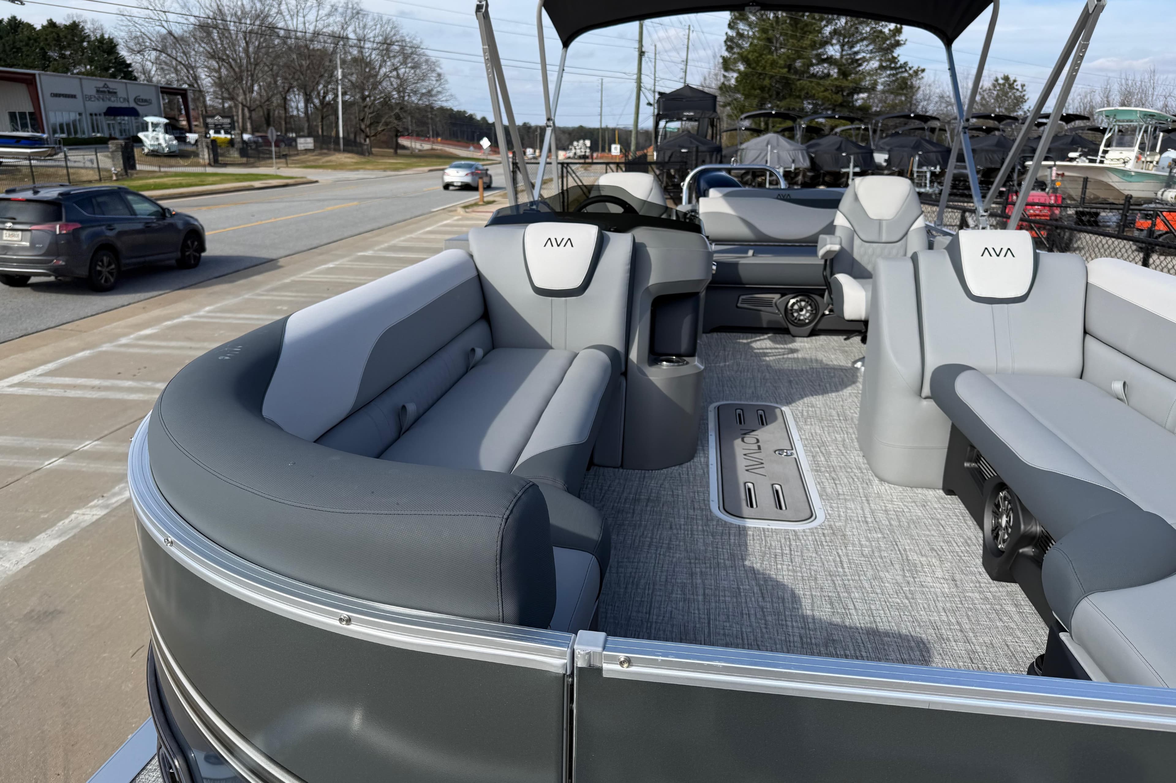 2026 Avalon LSZ Versatile Rear Lounger pontoon boat with luxurious seating and modern design.