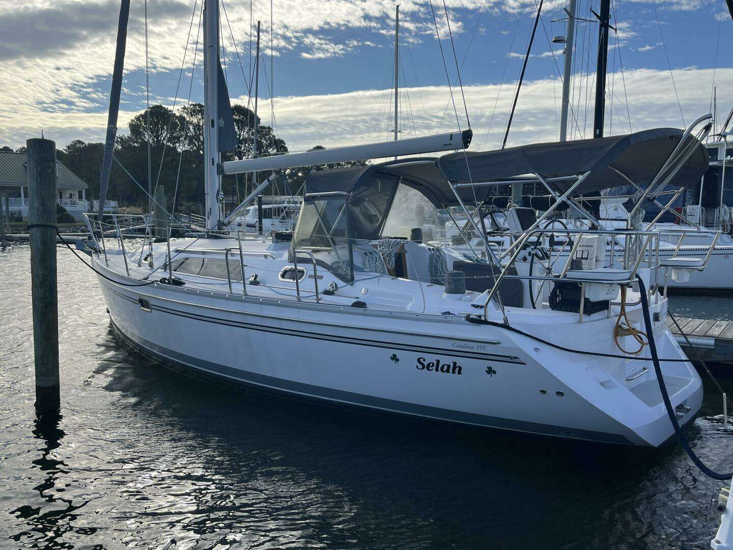 2017 Catalina 355 - Image 2