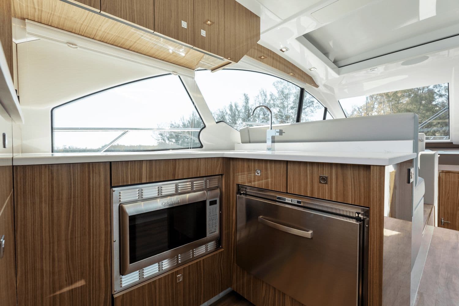 2026 Cruisers Yachts 50 Cantius - 87