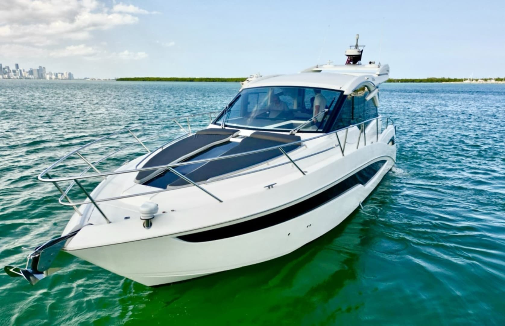 2020 Galeon 425 HTS - Image 4