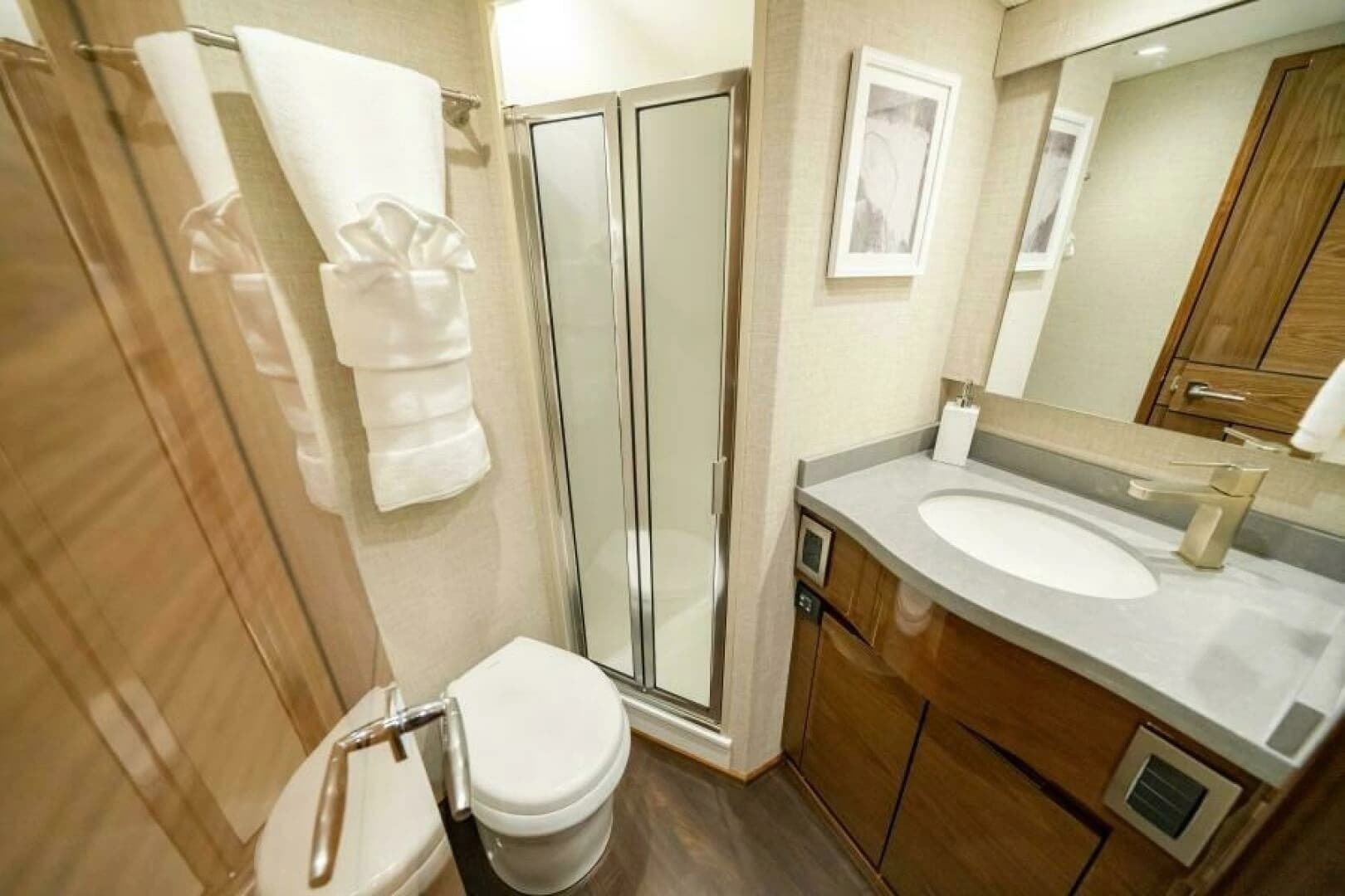 2027 Viking 54 Sport Tower - Image 9