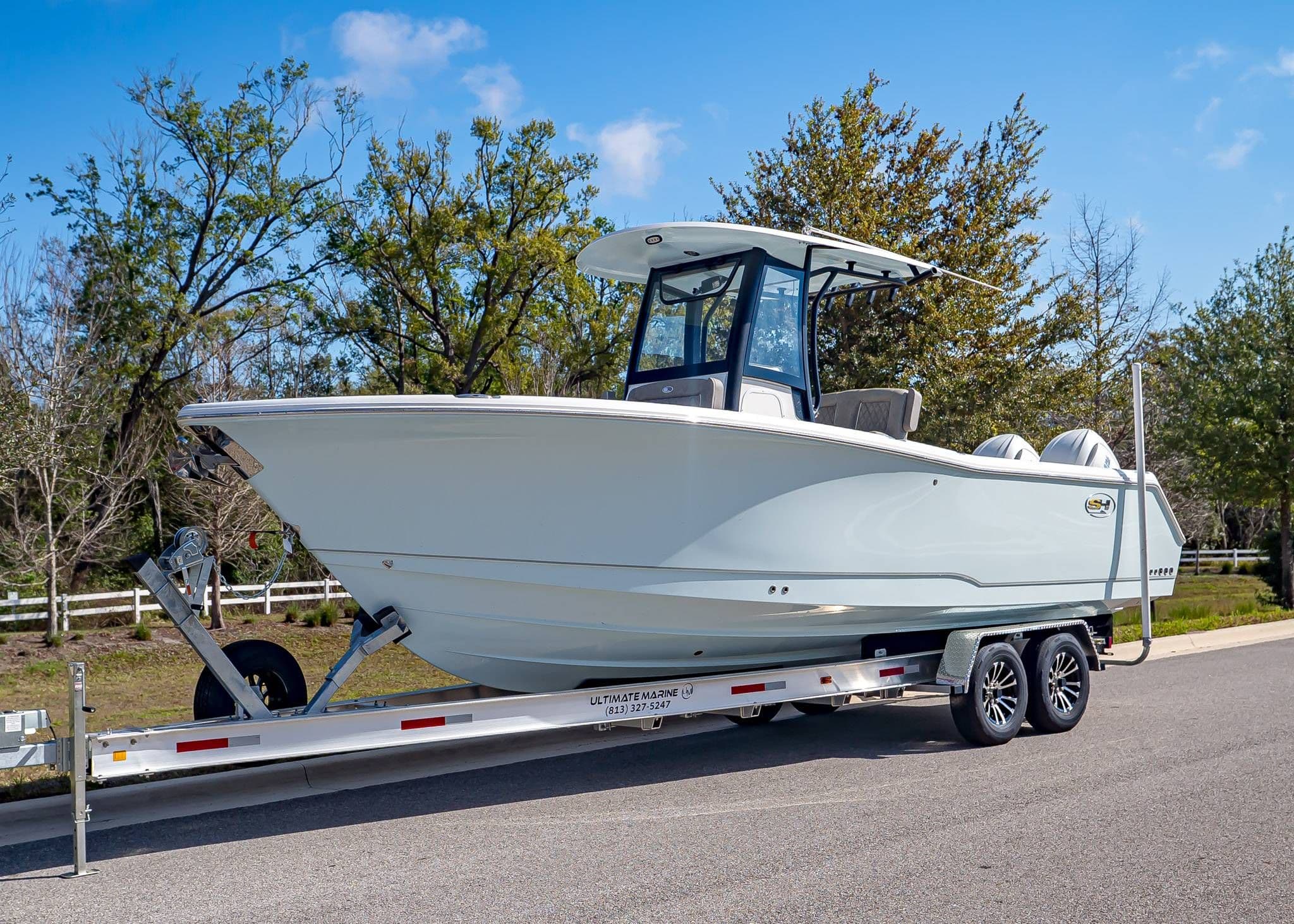 2026 Sea Hunt Gamefish 27 Coffin Box