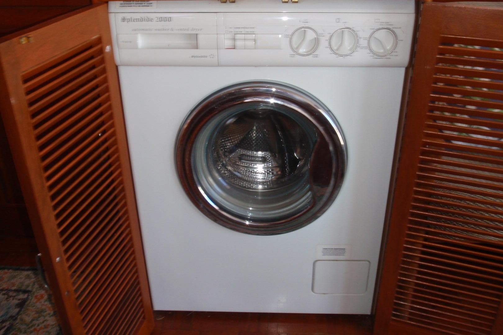 1985 Ocean Alexander Europa Washer & Dryer