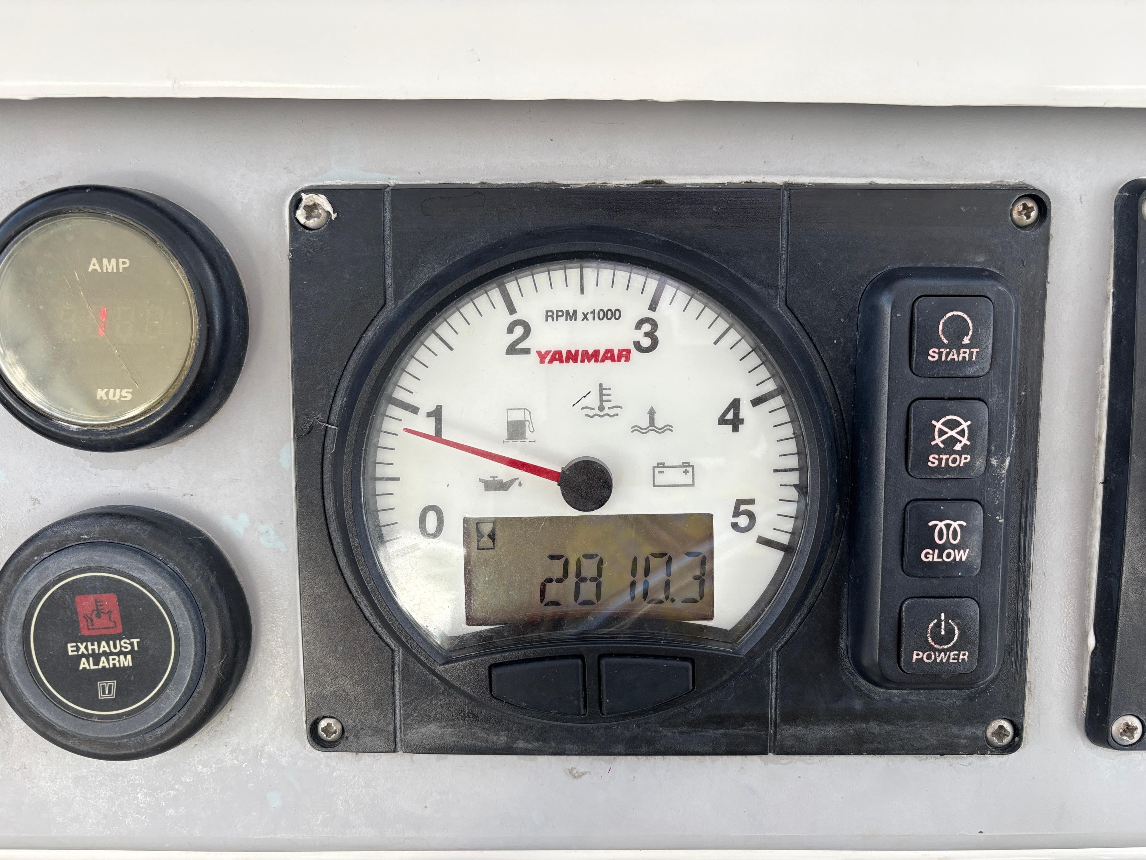 Control panel of a 2019 Leopard 40 with Yanmar RPM gauge and buttons.