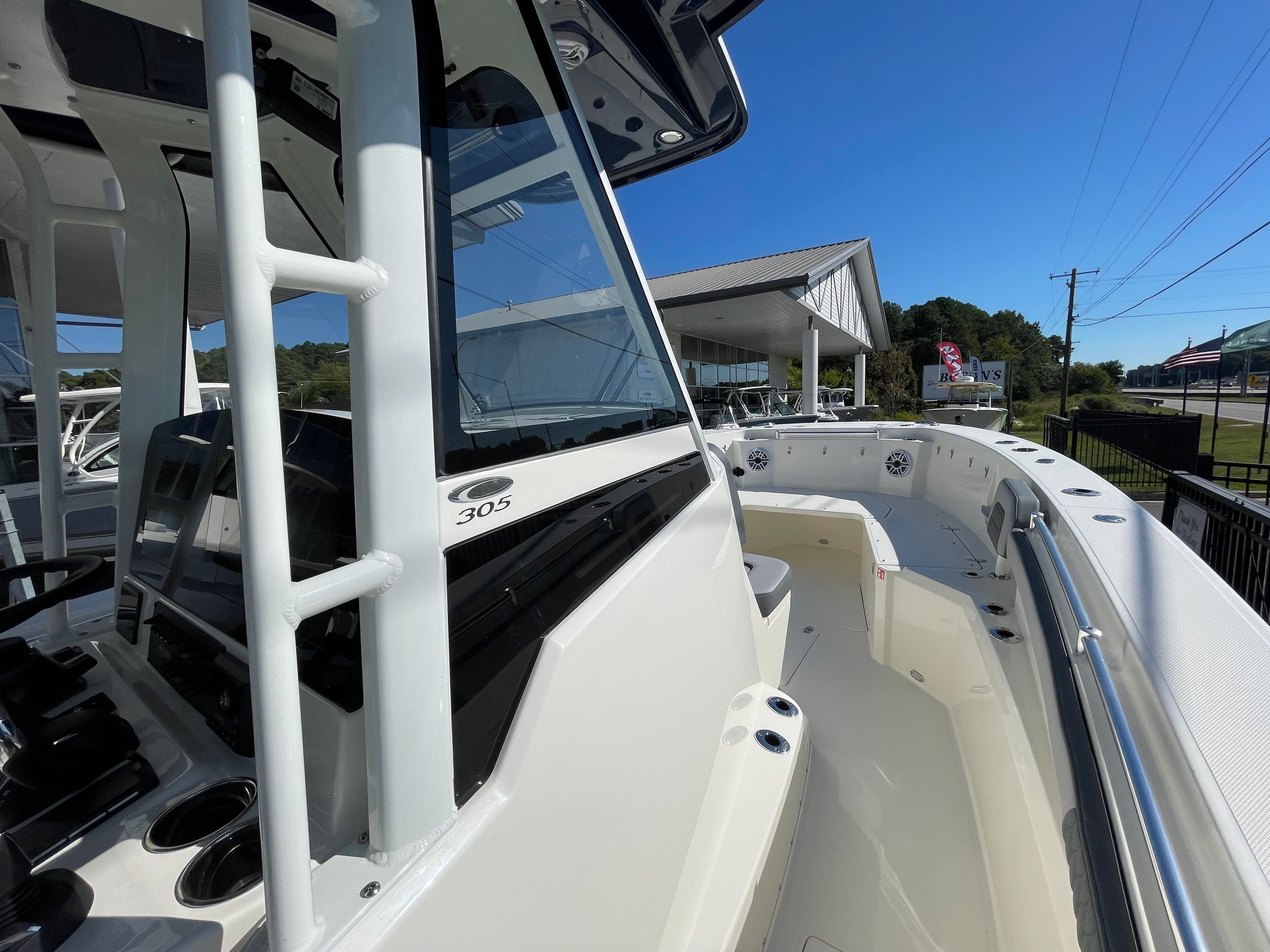 2026 COBIA 305 CC - Image 31