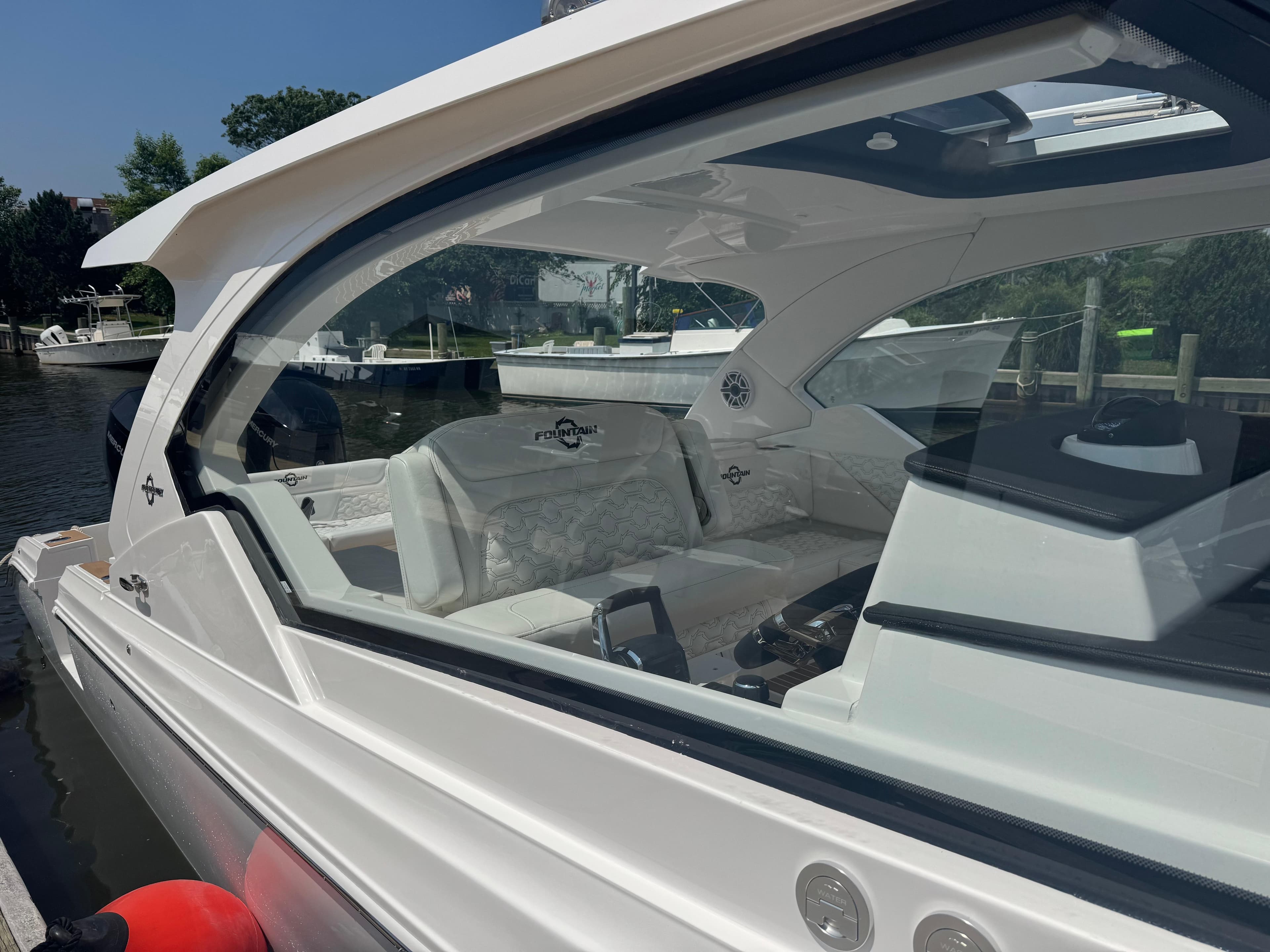 2025 Fountain 39 DX boat interior with sleek design and modern features.