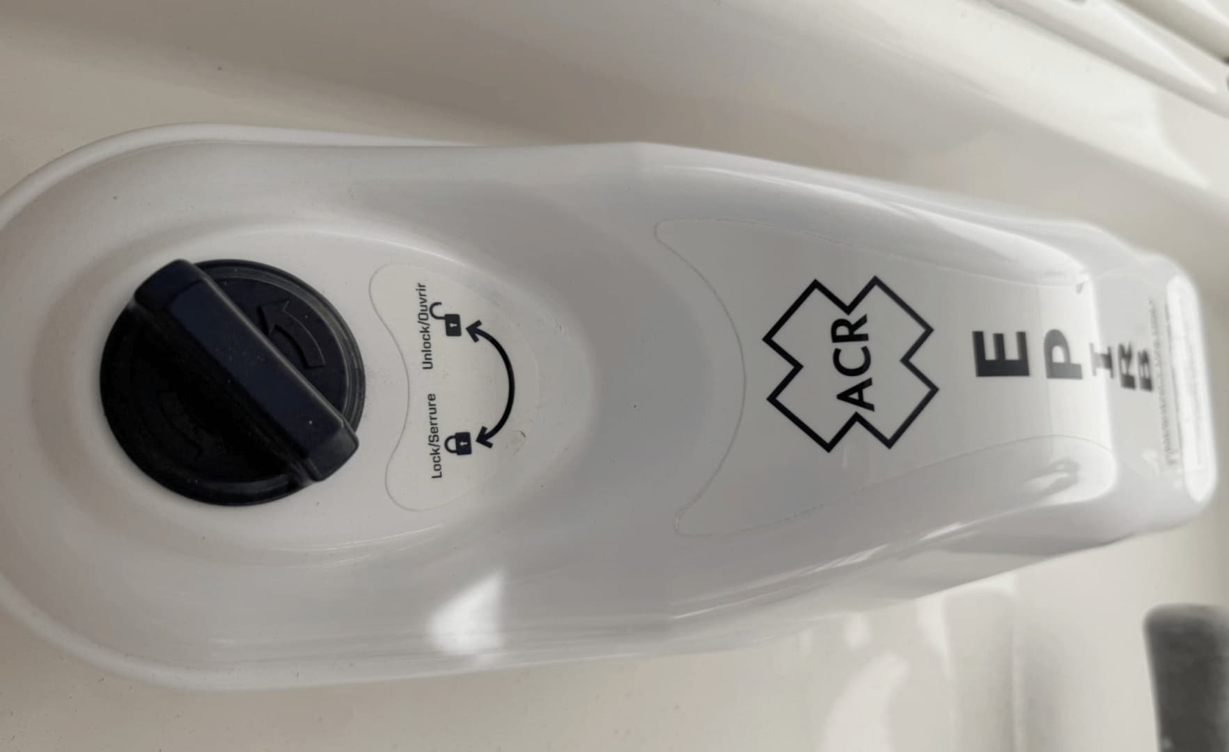 2020 Pursuit S328 - Image 20